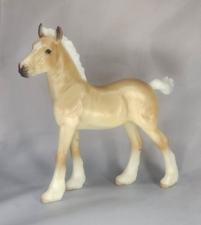 Breyer Vintage Club 2026 Phoebe Gypsy Vanner Foal Free Standing - W/O Base Rhemi