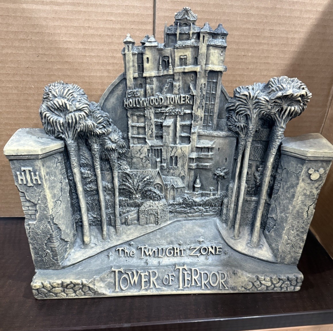 *RARE* Disney Twilight Zone TOWER OF TERROR 3D Resin Relief Statue Model Vintage