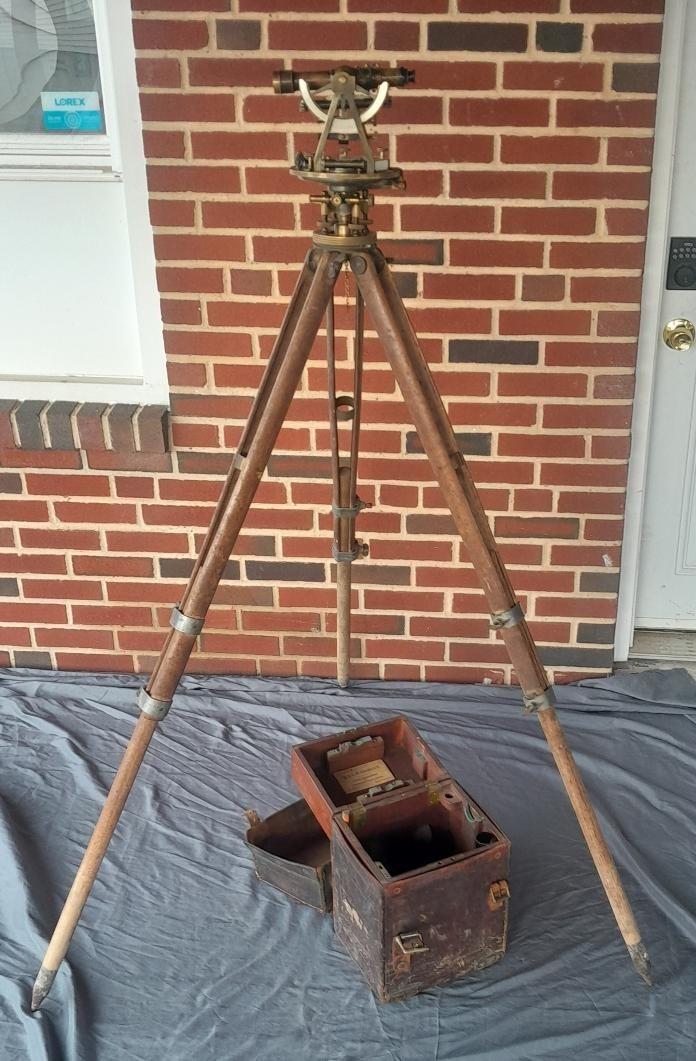 W & L E Gurly brass transit w/ tripod case & manual 1900's great Christmas gift