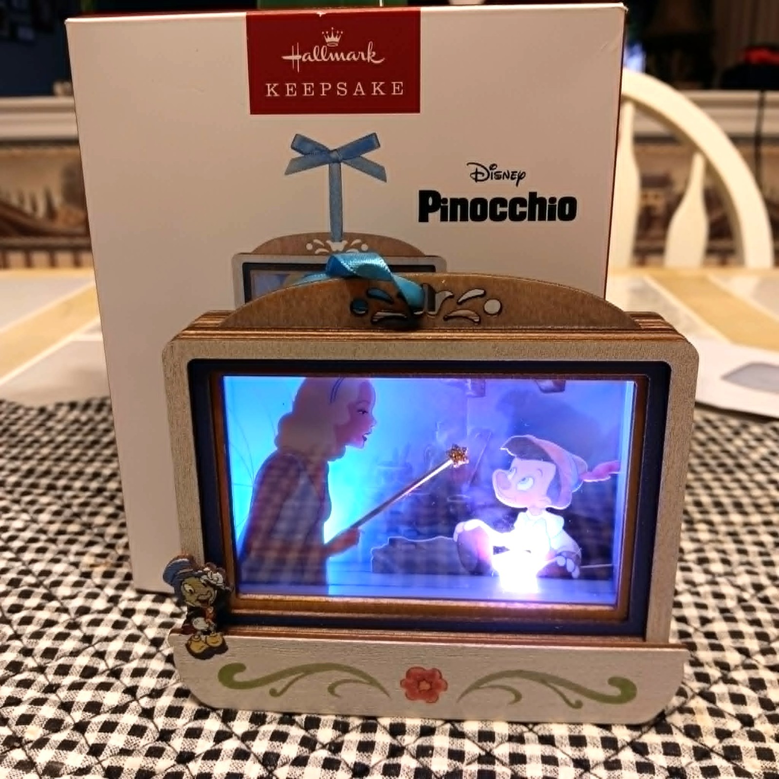 HALLMARK DISNEY PINOCCHIO GEPPETTO'S WISH COME TRUE 2025 MAGIC ORNAMENTS