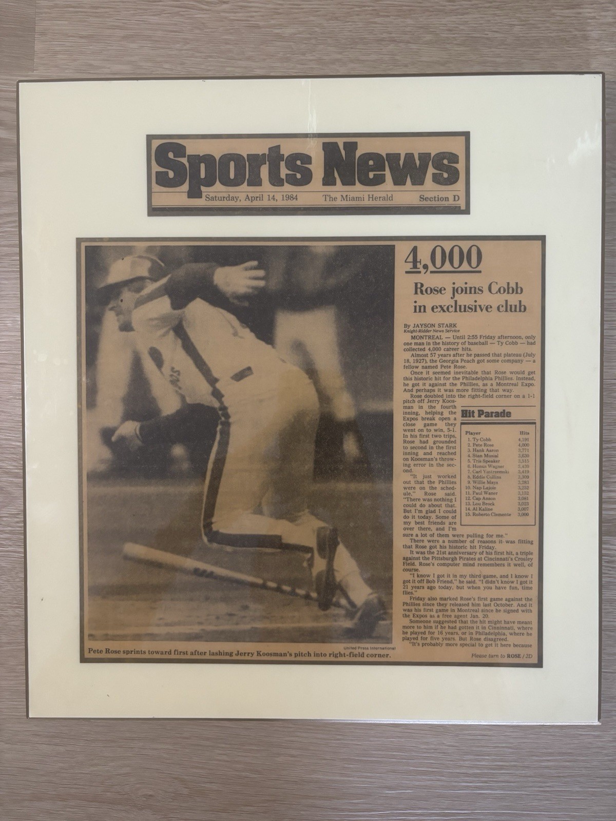 Pete Rose 4,000 Career Hits Sports News Engraving Signs Mr.Trophy 1984 15x13.5