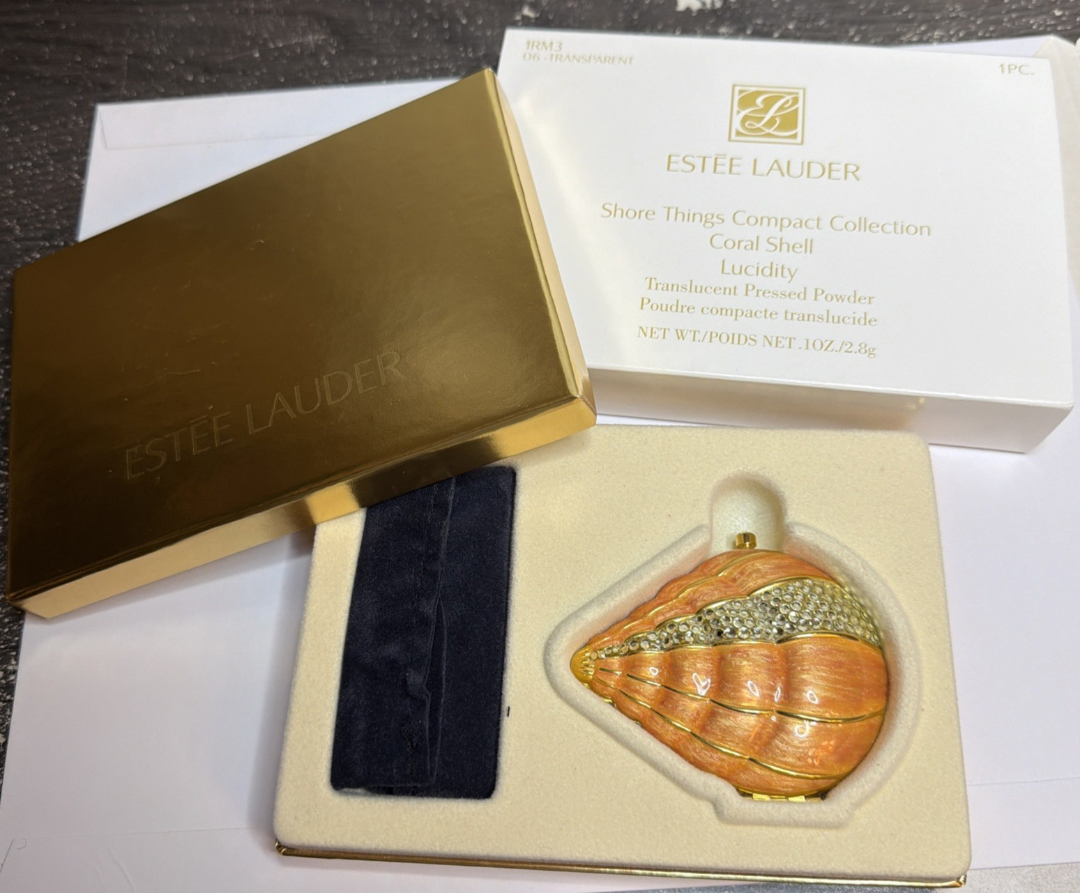 VTG Estee Lauder SHORE THINGS Coral Shell Jeweled Powder Compact Swarovski NEW