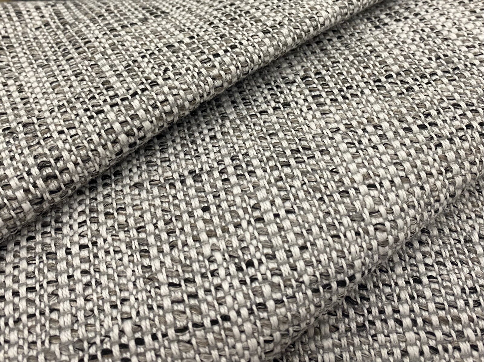 Kravet INSIDE OUT Performance Indoor Outdoor Tweed Fabric 12.75 yds 35518-121