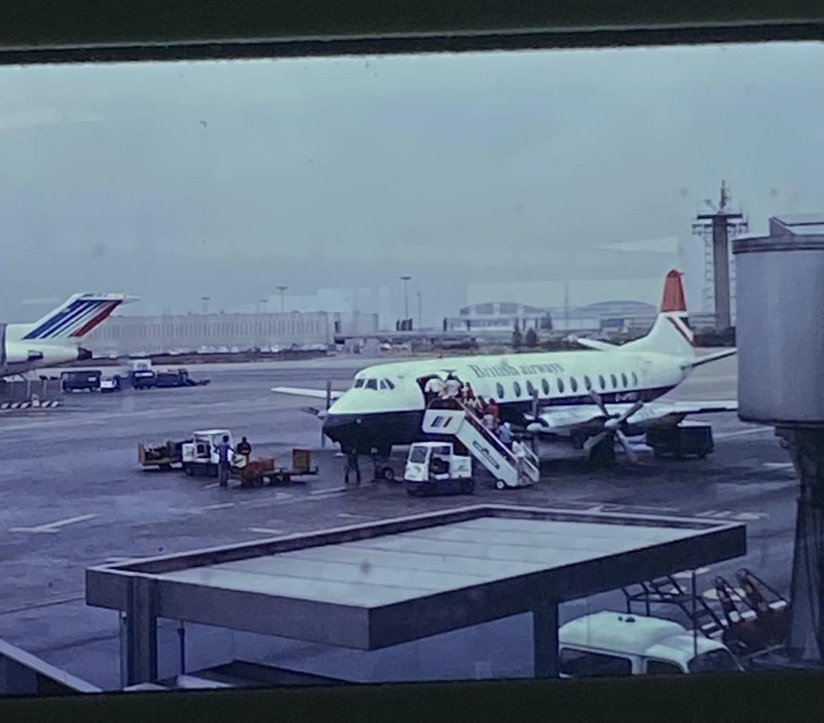 Vintage British Airways Airplane 2x2 Slide