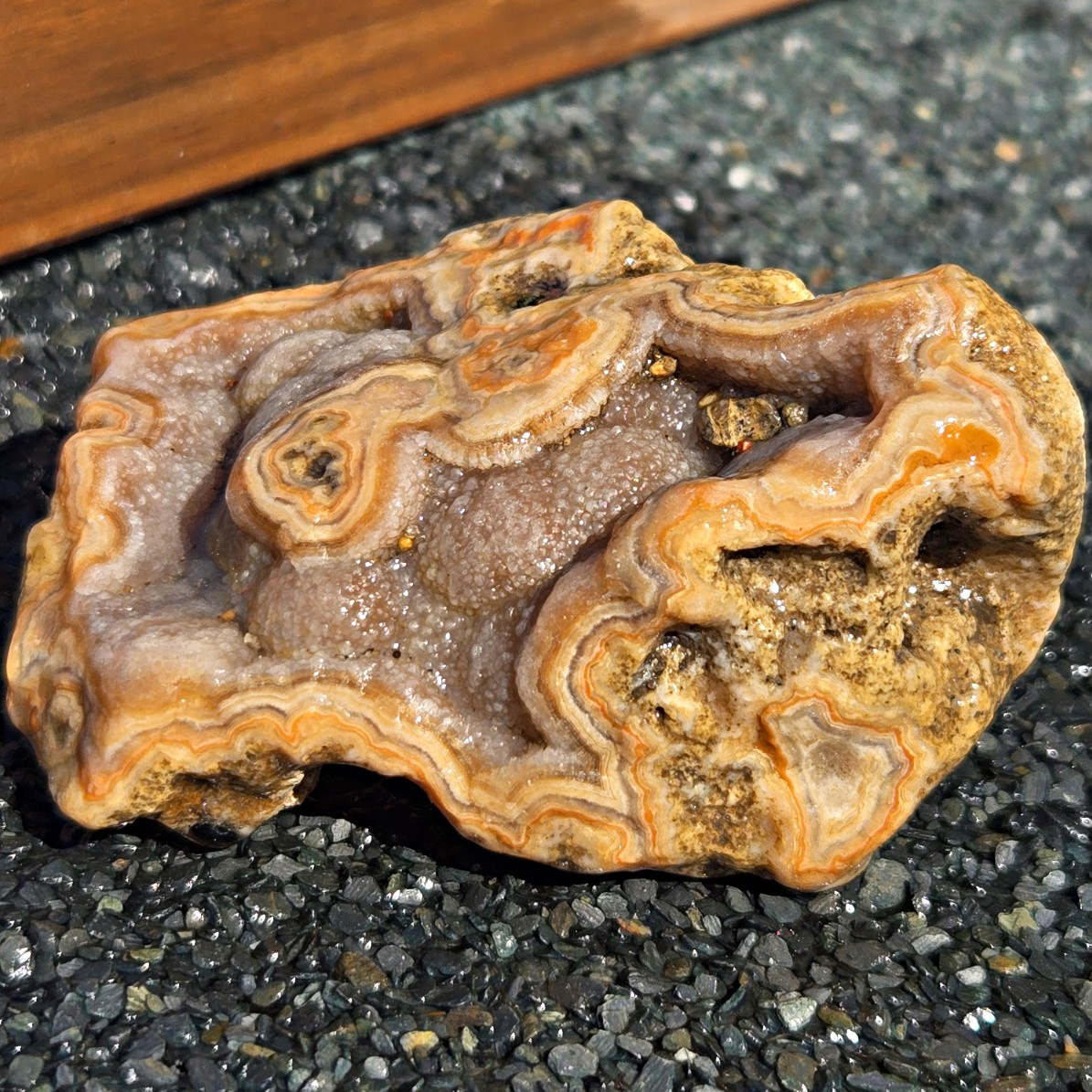 Banded Agate Druzy Quartz Geode Specimen Druzy Crystal w/ Banded Pattern 5.29 oz