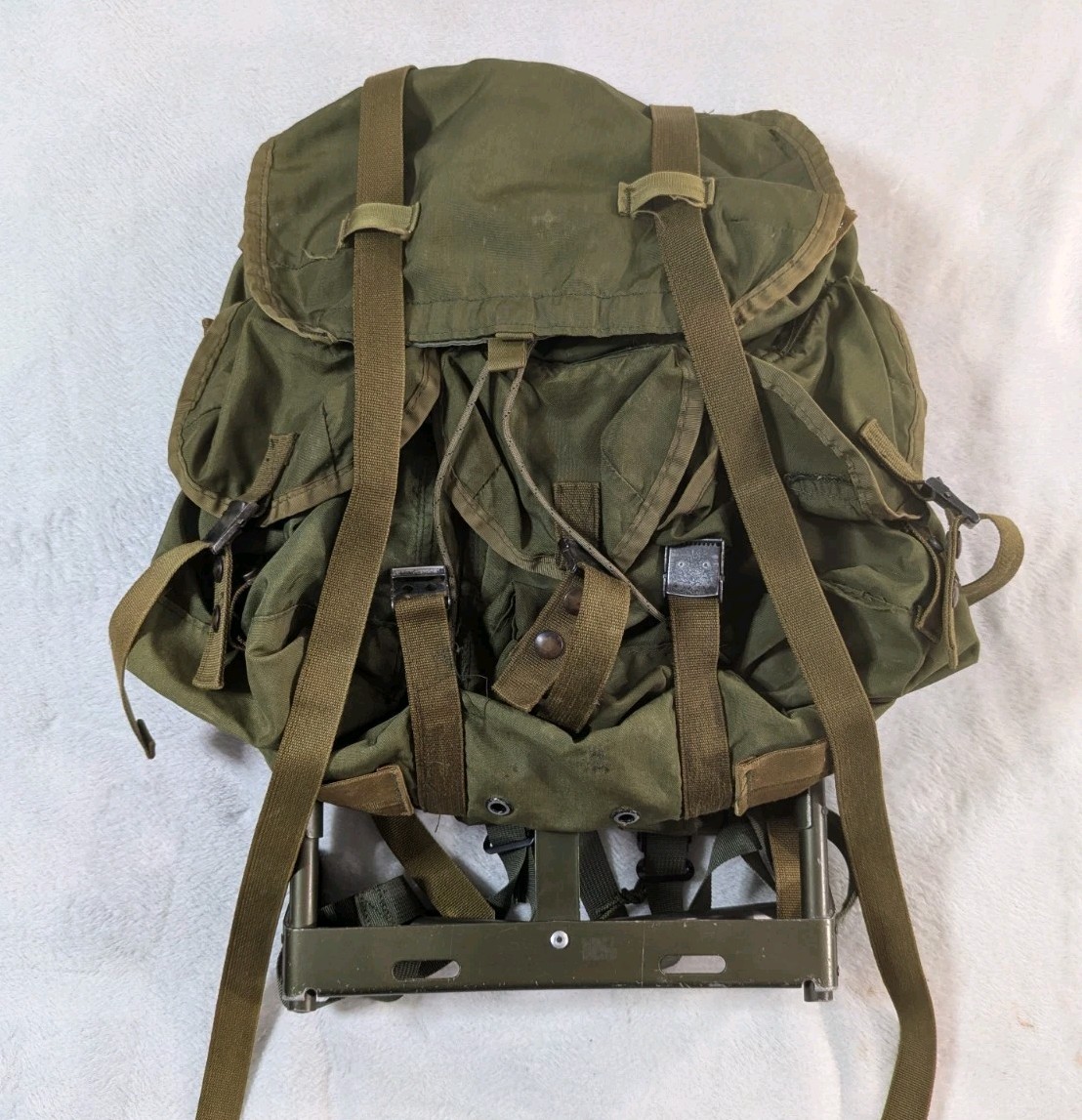 U.S. Military ALICE Field Pack Backpack w/ Metal Frame 