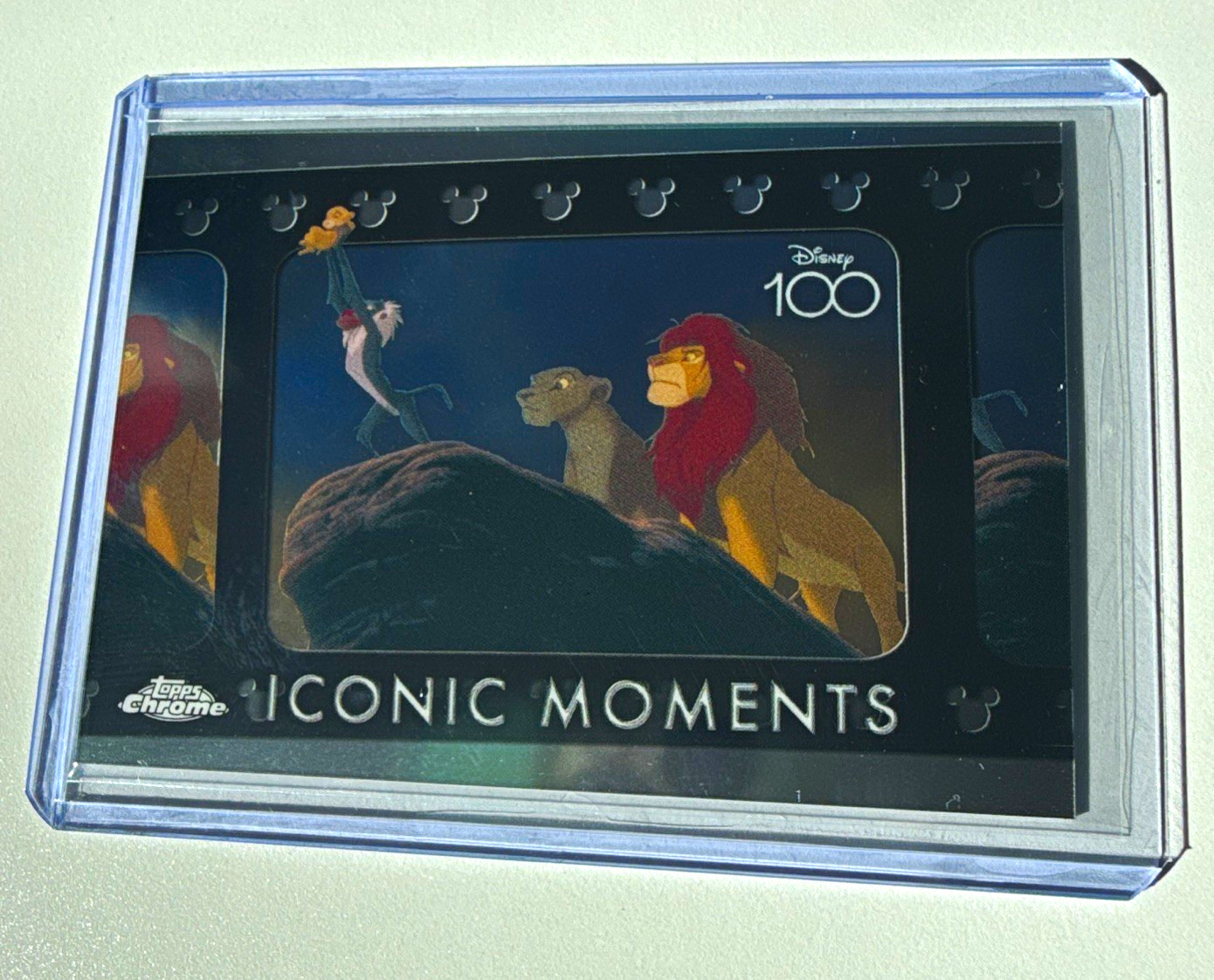 Topps 2023 Disney 100 Chrome Iconic Moments IM-1 The Circle of Life
