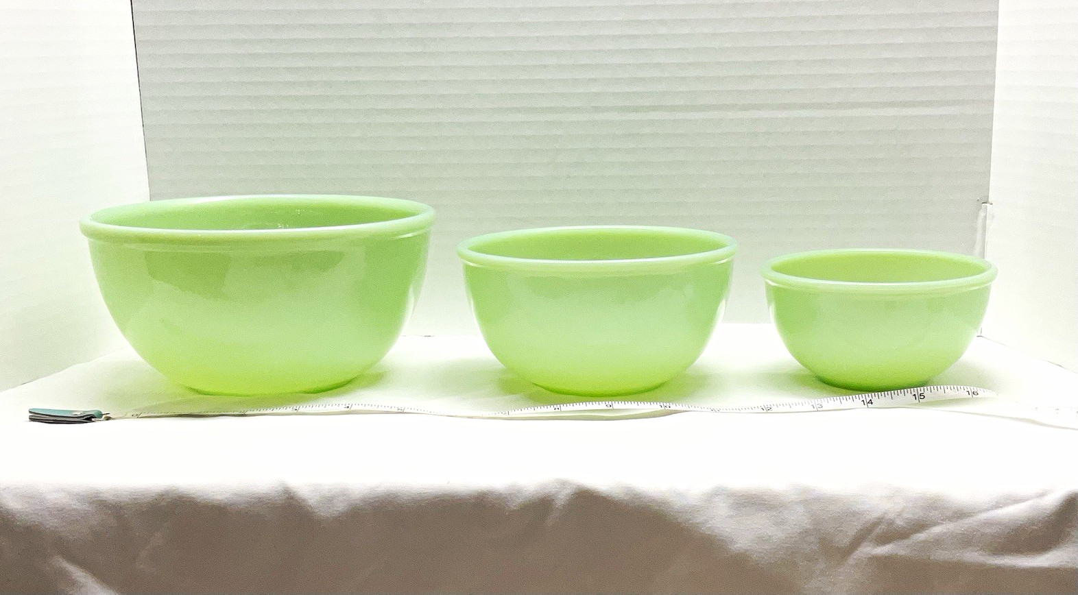 Fire-King Ware Jadeite Green Glass Nesting Mixing Bowl Set 3 Original 14 25 16