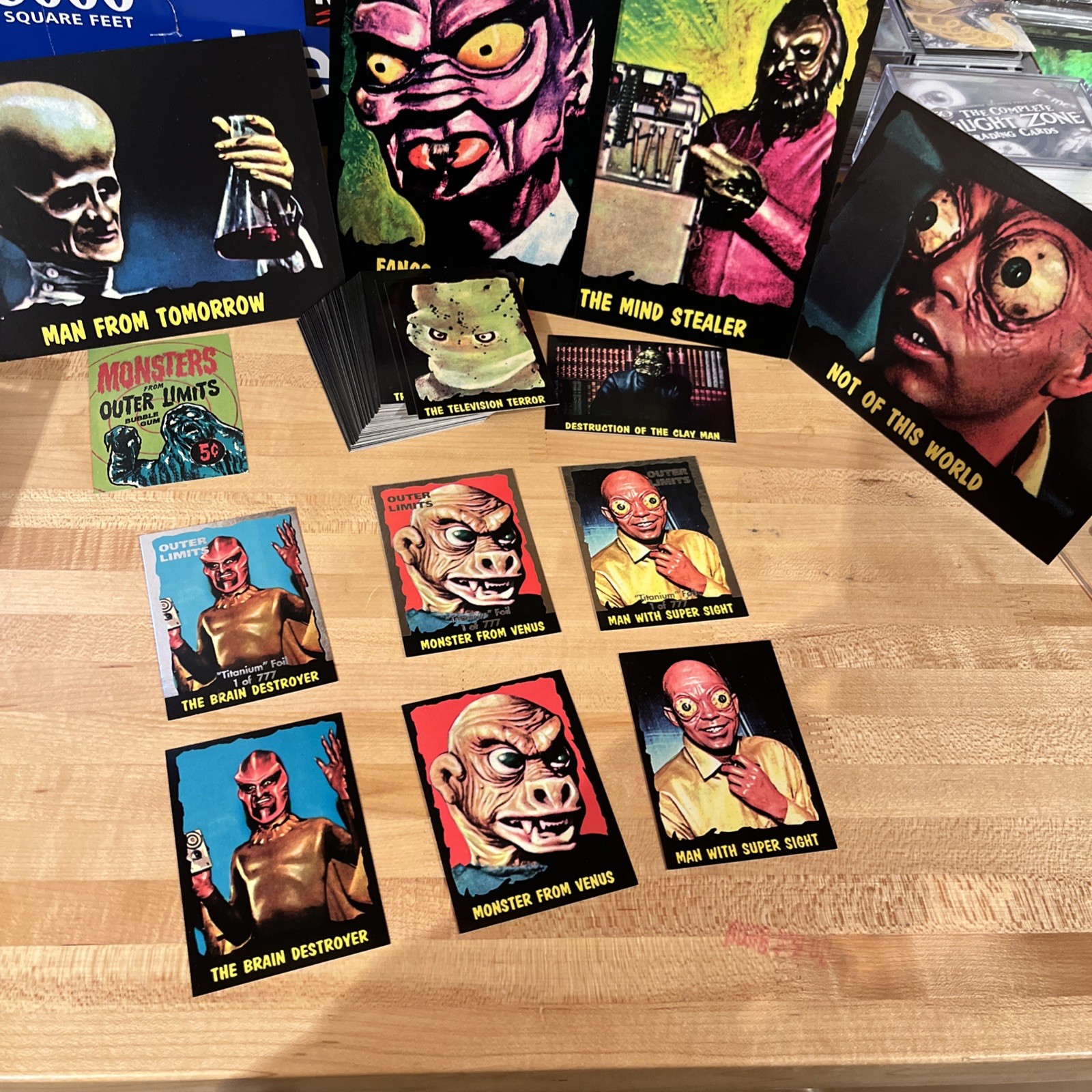Monsters From Outer Limits LIMITED EDITION Reissue Set 61 Cards Total Near Mint