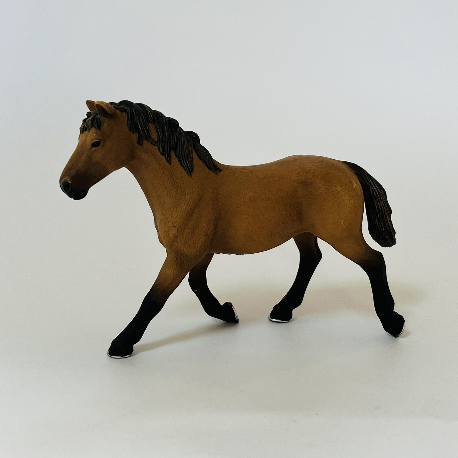 Schleich Retired Horses 2013 Quarter Horse Mare Toy Model Horse Figure