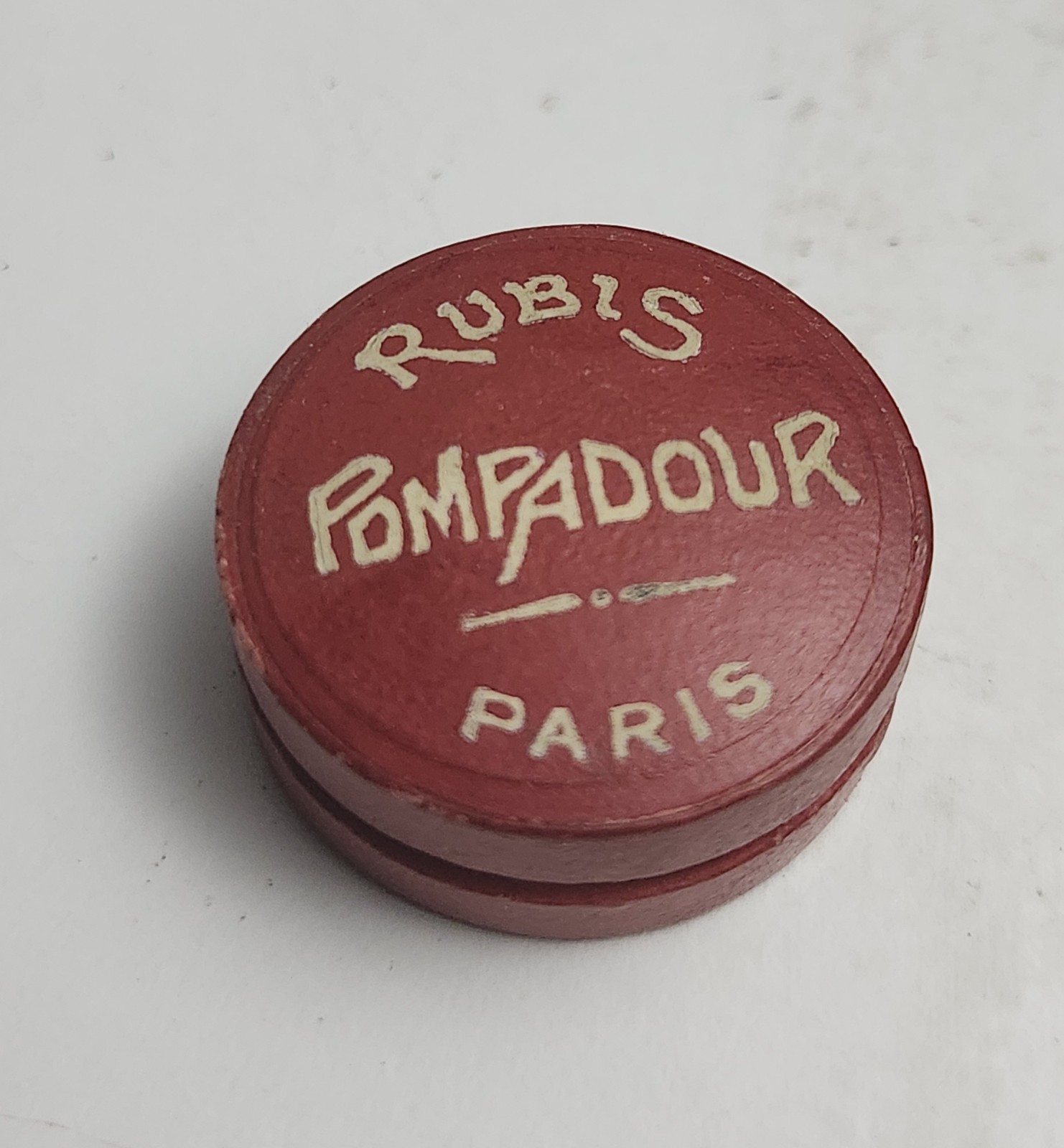Vintage French Rubis Pompadour Paris nail polisher 