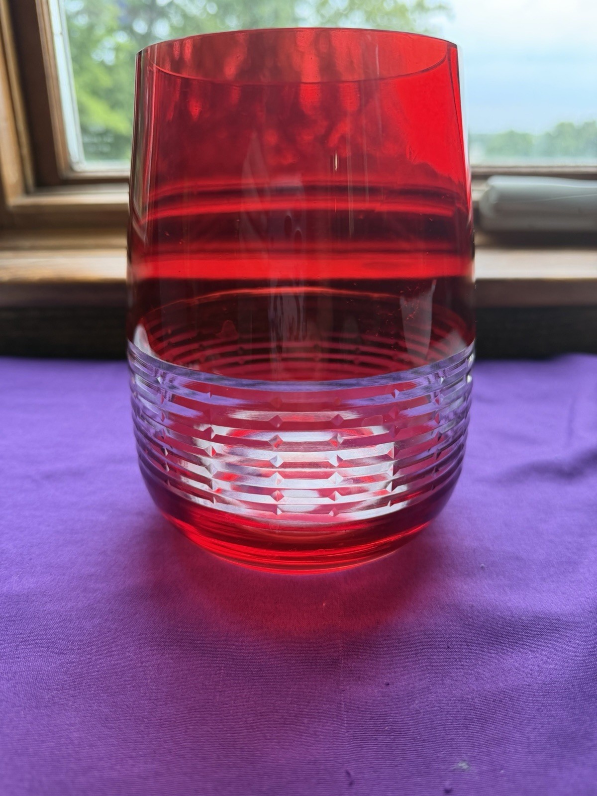 Vera Wang FTD Red Glass Vase Cut Clear Geometric Band Holiday 6.25”