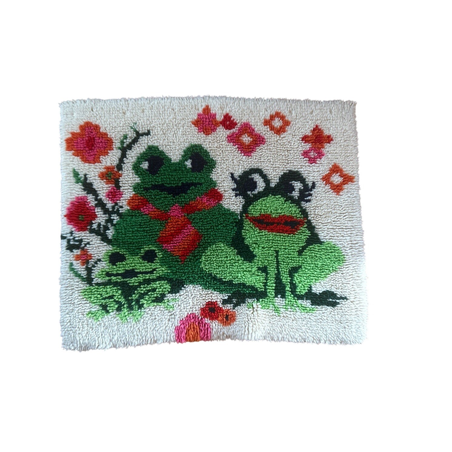 Vintage 1970s Frog Latch Hook Wall Hanging 28x23 Folk Art Floral NWOT