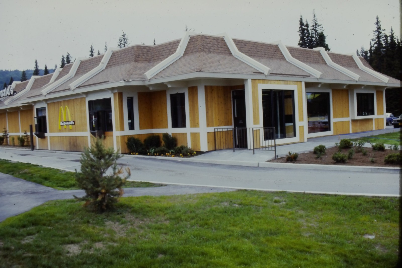 c1970\'s Kodachrome 35mm Slide, McDonald\'s Restaurant Golden Arches Building