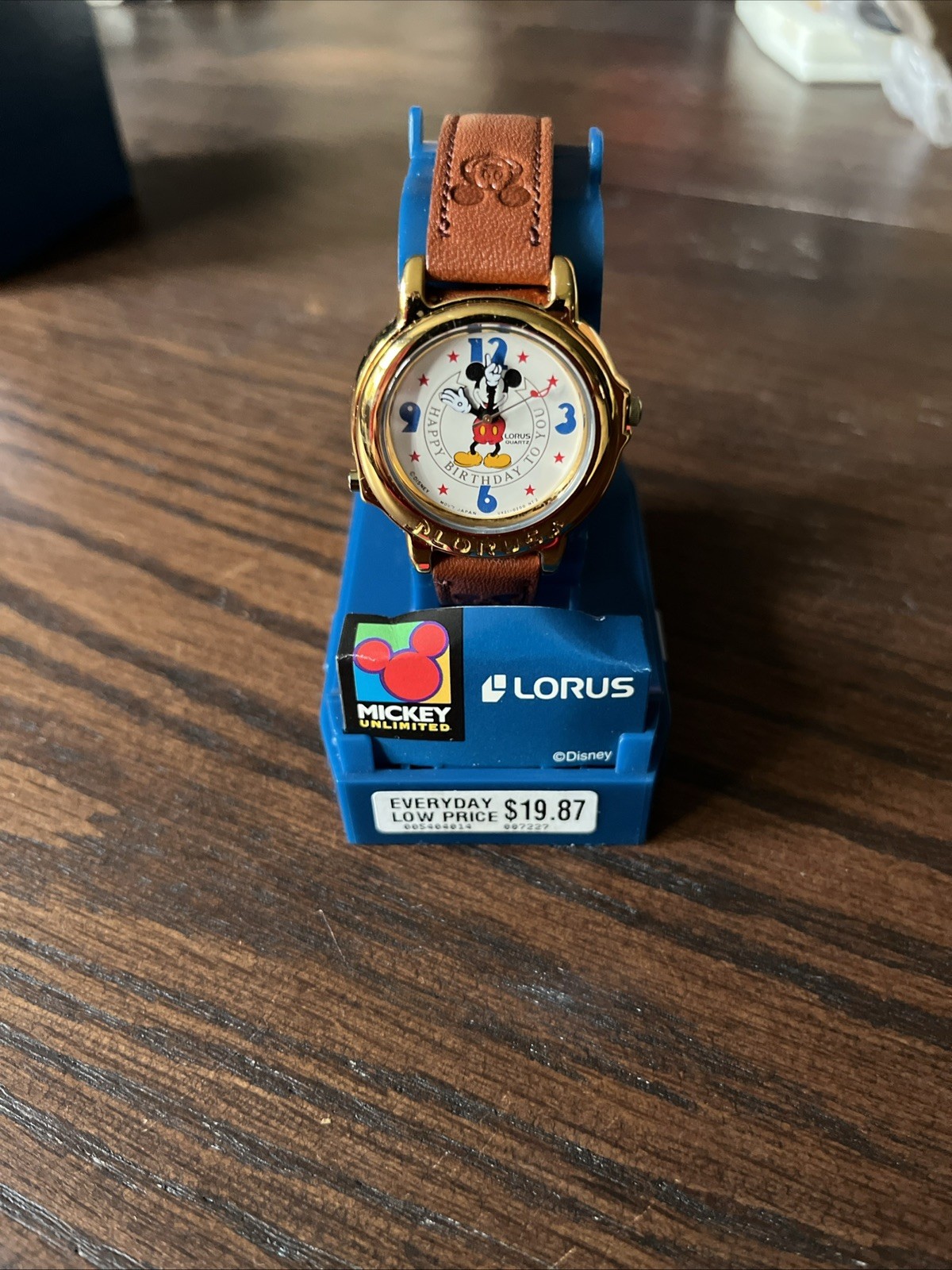 VINTAGE LORUS DISNEY MICKEY MOUSE “HAPPY BIRTHDAY TO YOU” NEW WITH TAGS 