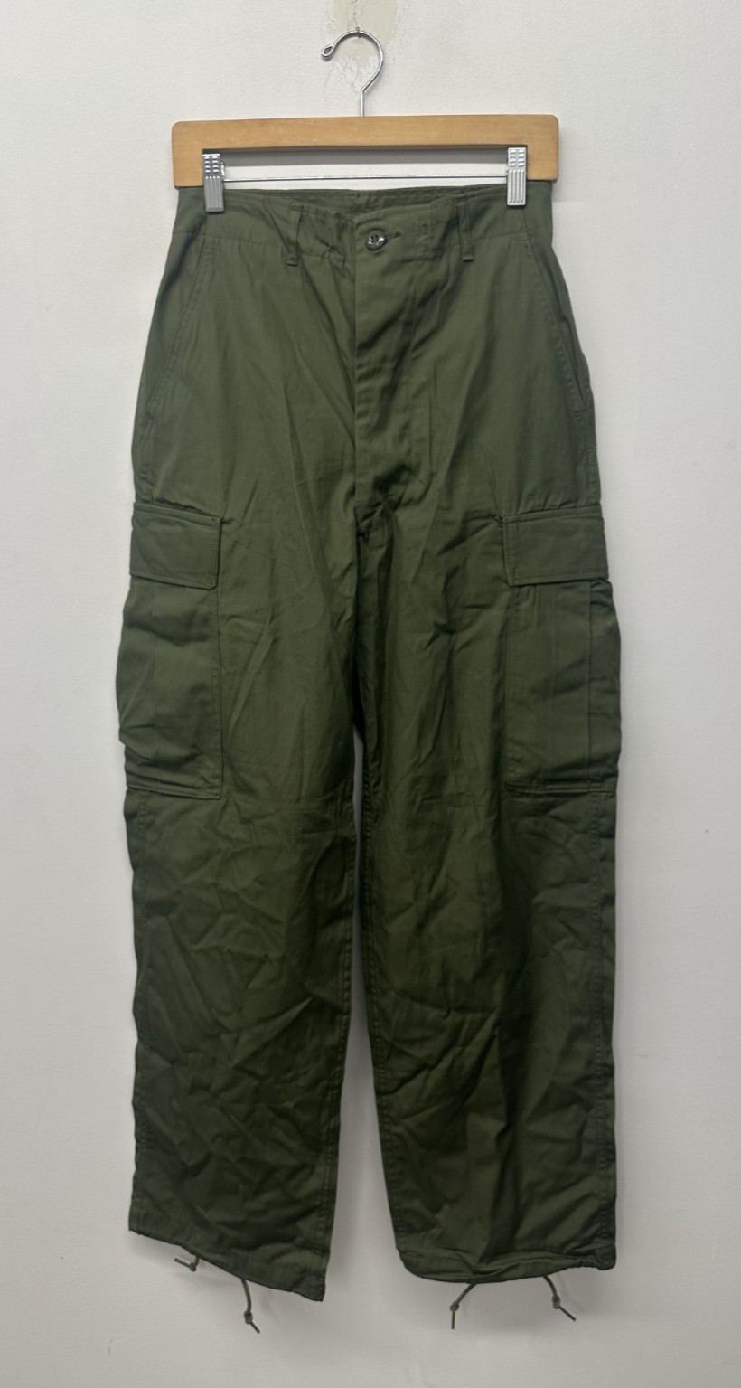 NOS OG-107 Jungle Fatigue Pants, Viet Nam War, Button Fly,  Size S/R,  V-85