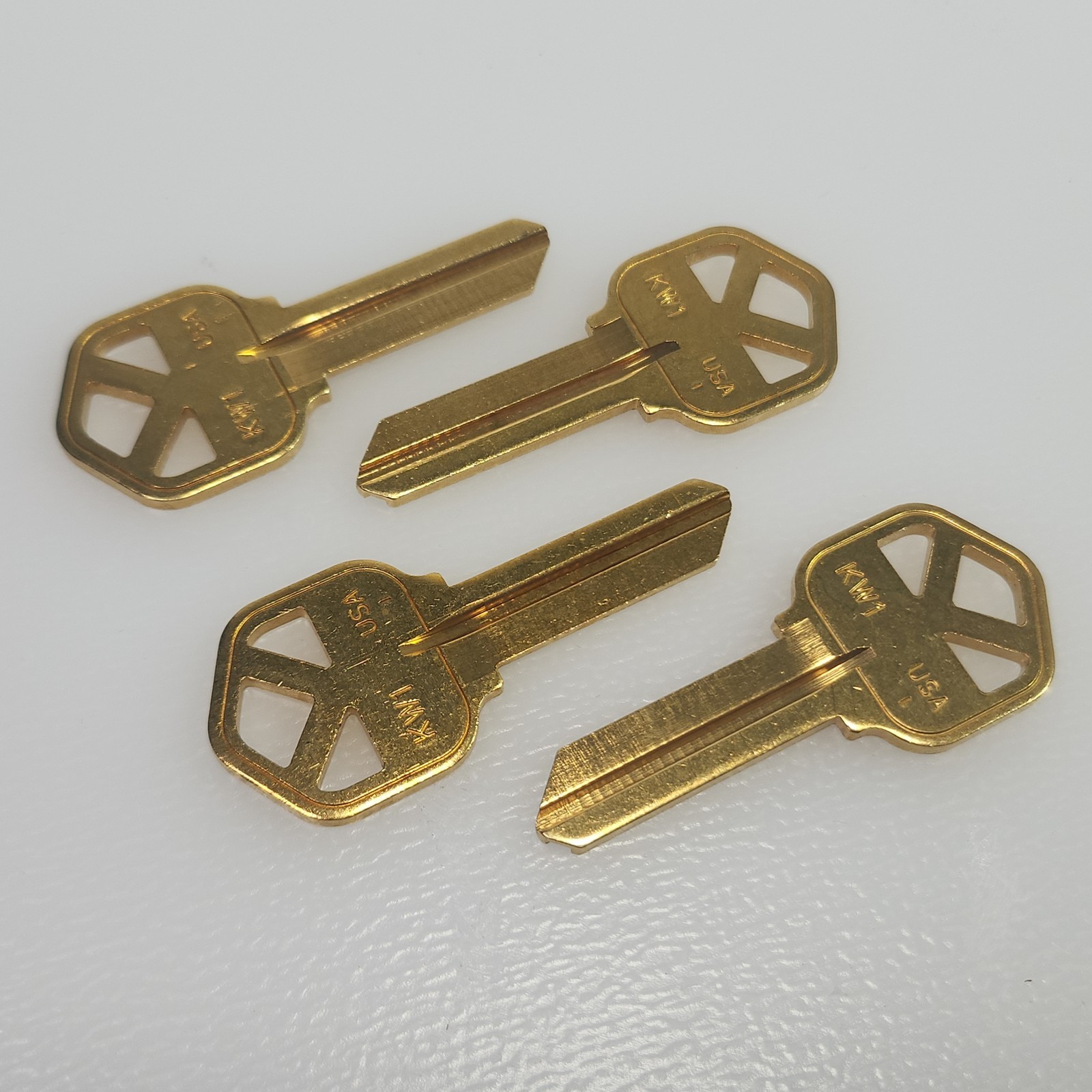 LOT Of 4 KW1 KEY BLANKS FITS KWIKSET SOLID BRASS MADE IN USA