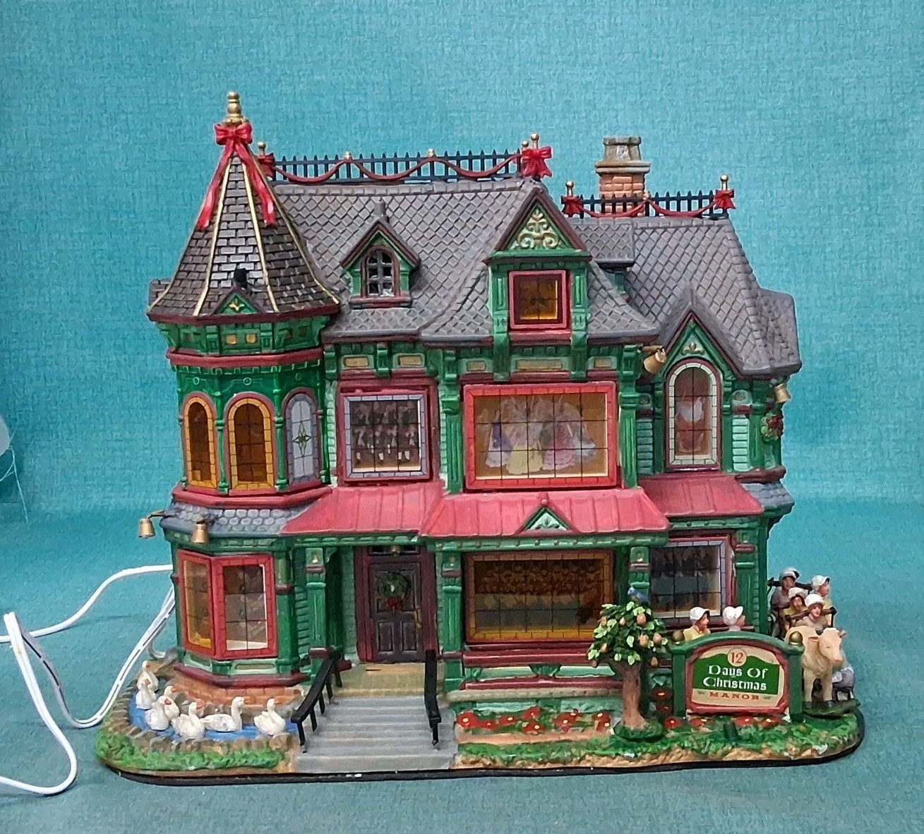 LEMAX Holiday Village 12 Days Of Christmas Manor Lighted, Animated & Music 2009