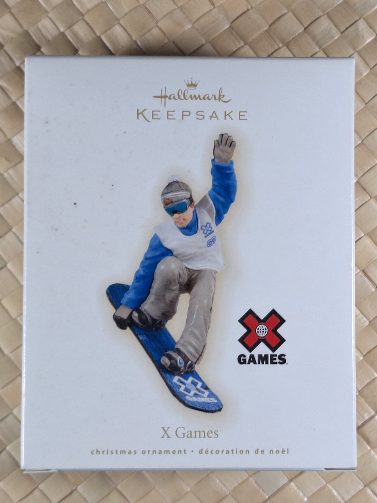 2009 Hallmark Keepsake Christmas Ornament X Games Snowboarder Snowboarding