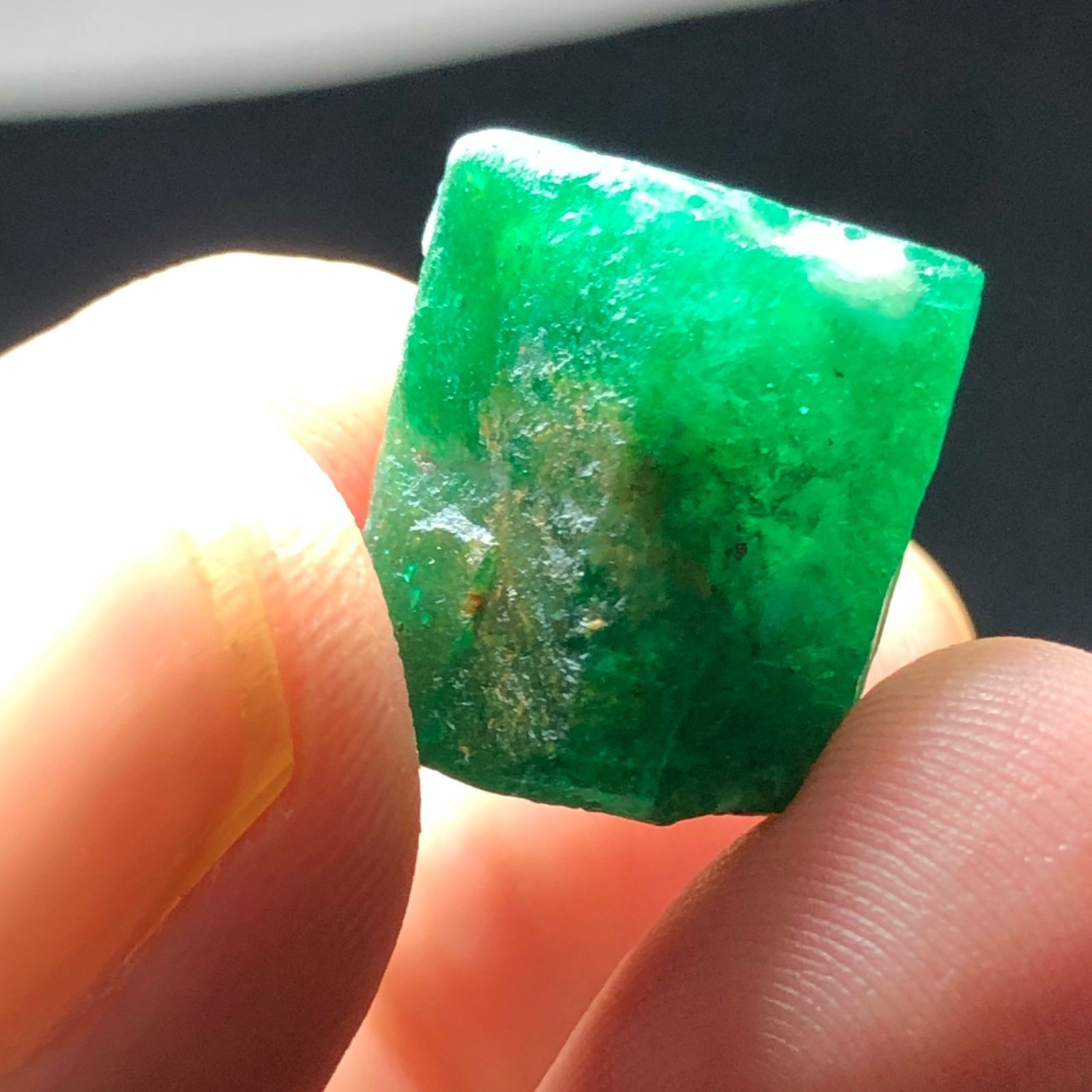 25.00 Carats Natural Emerald Rough Amazing Faceted Grade From Swat Pakistan