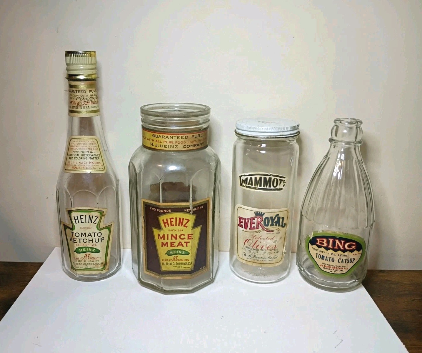 Lot Of 4 Vintage Food & Sauce Bottles Heinz Ketchup Mince Meat Everoyal Olives