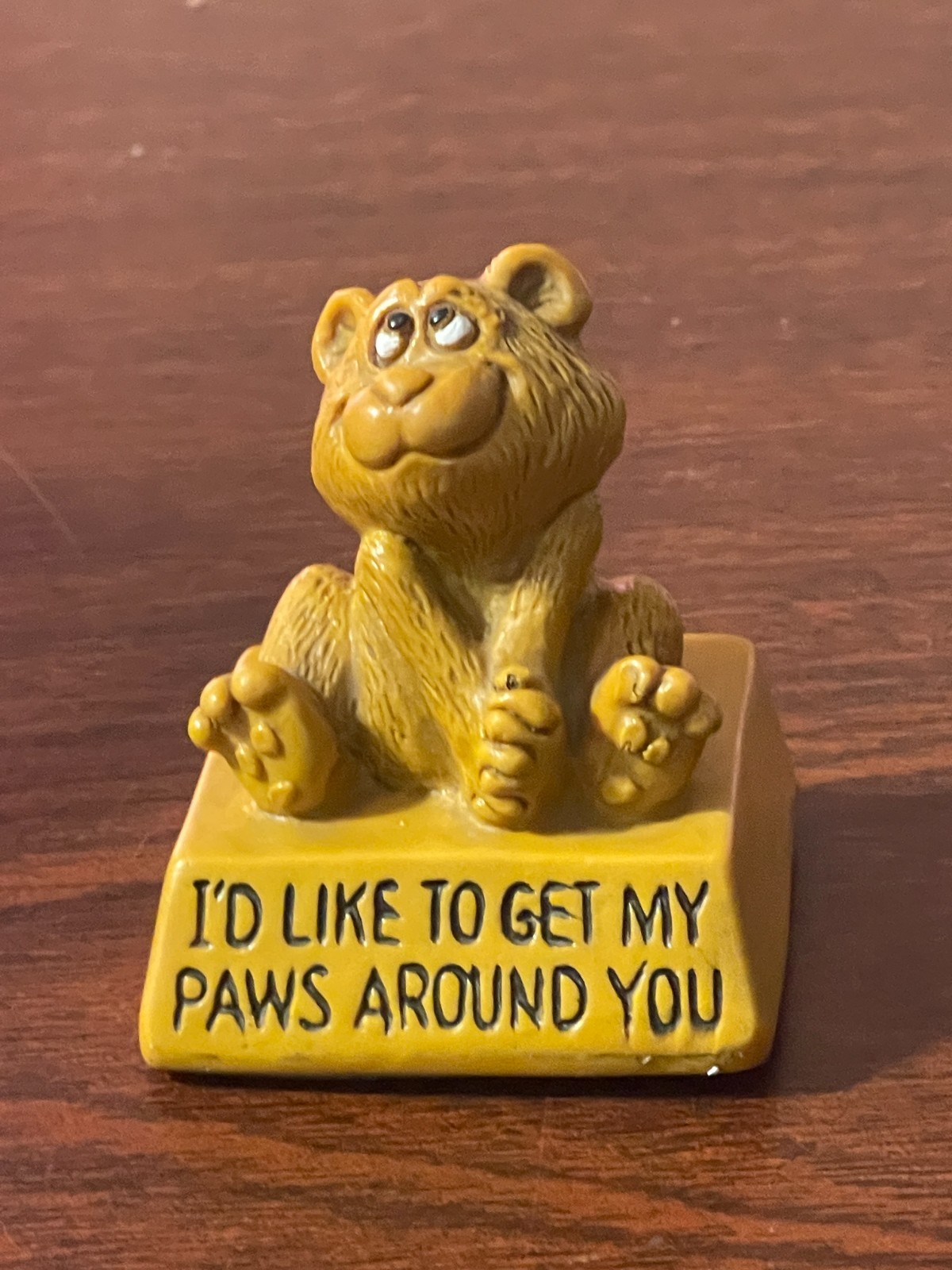 Vintage 1974 Wallace Berrie Co Sillisculpt Bear Figurine 