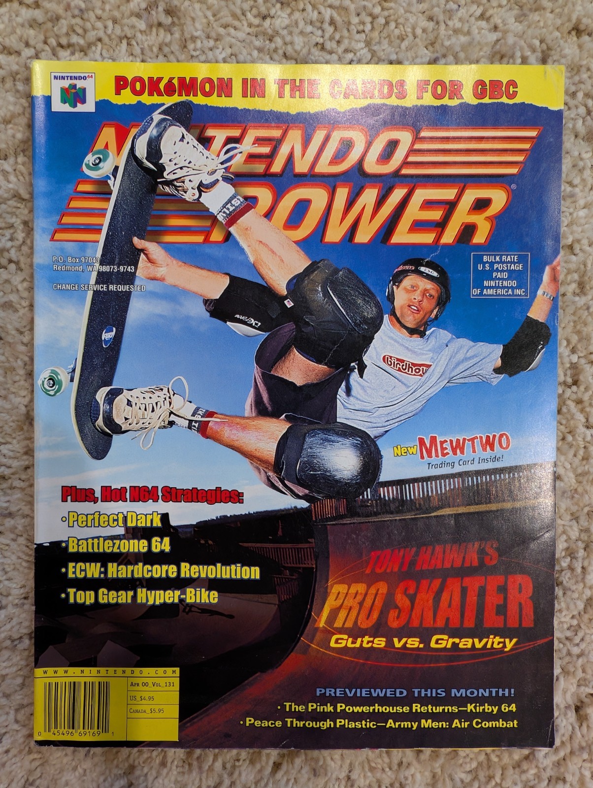 Nintendo Power Magazine Vol 131 w/ MINT Mewtwo #12 Black Star Promo & Inserts