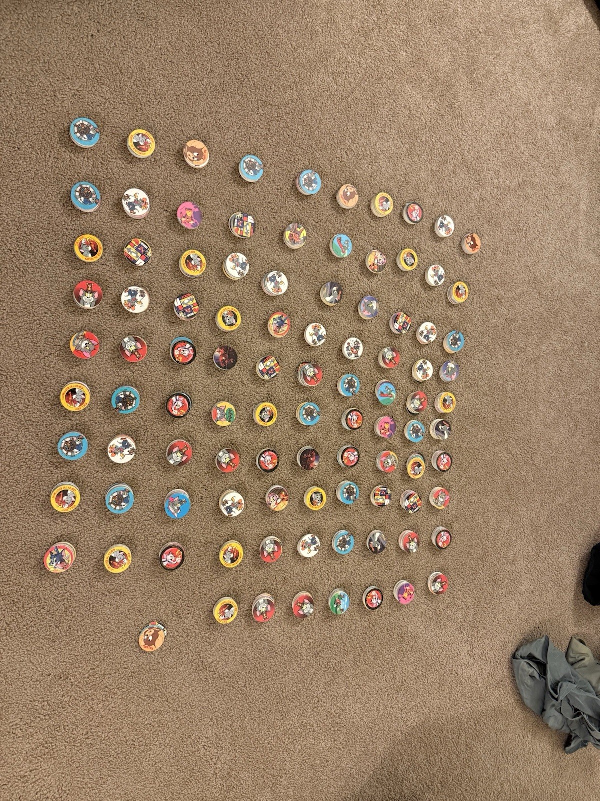 Huge Lot Of 973 Tom and Jerry Pogs -1993, 1994, 1995  T. E. C.