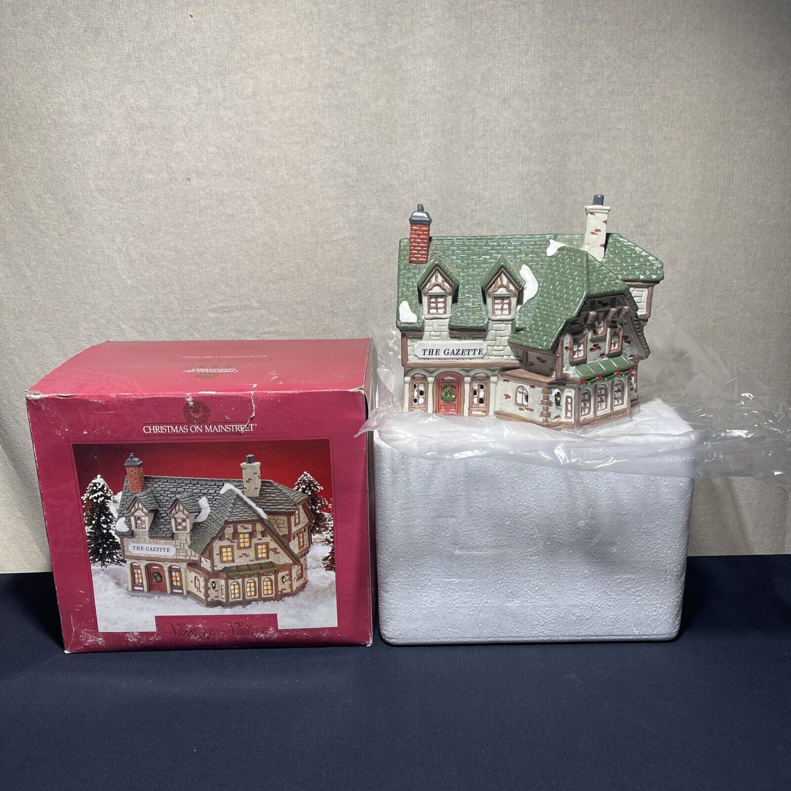 Vintage Christmas Village Lighted Porcelain House The Gazette