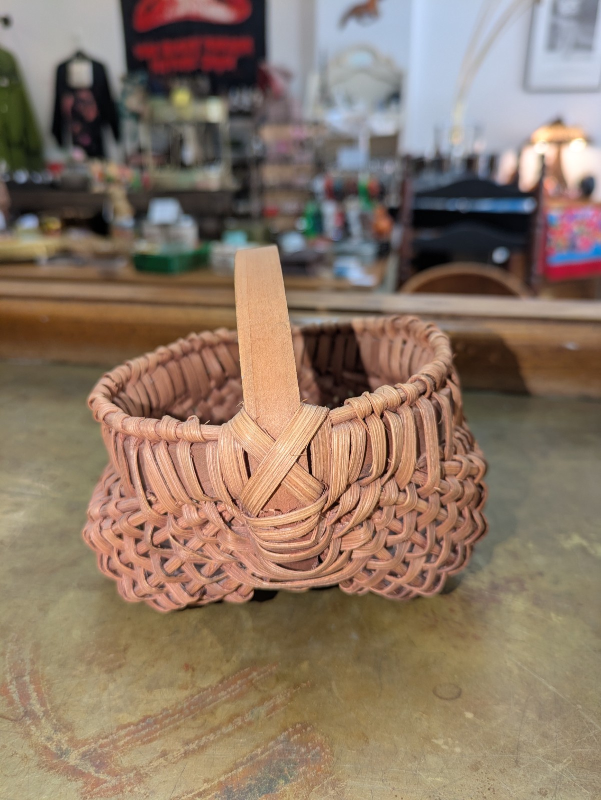 Antique Style Mini Woven Wood Splint Egg Basket Gods Eye Buttocks Appalachian 