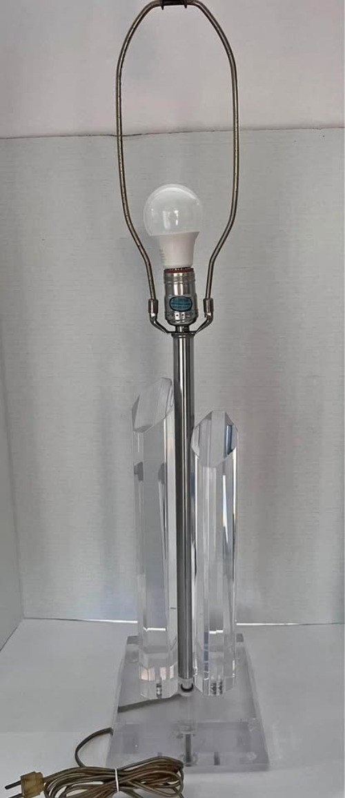 MCM-ASTROLITE Lucite MCM Table Lamp by Ritts CO. Los Angeles, CA. 1970s