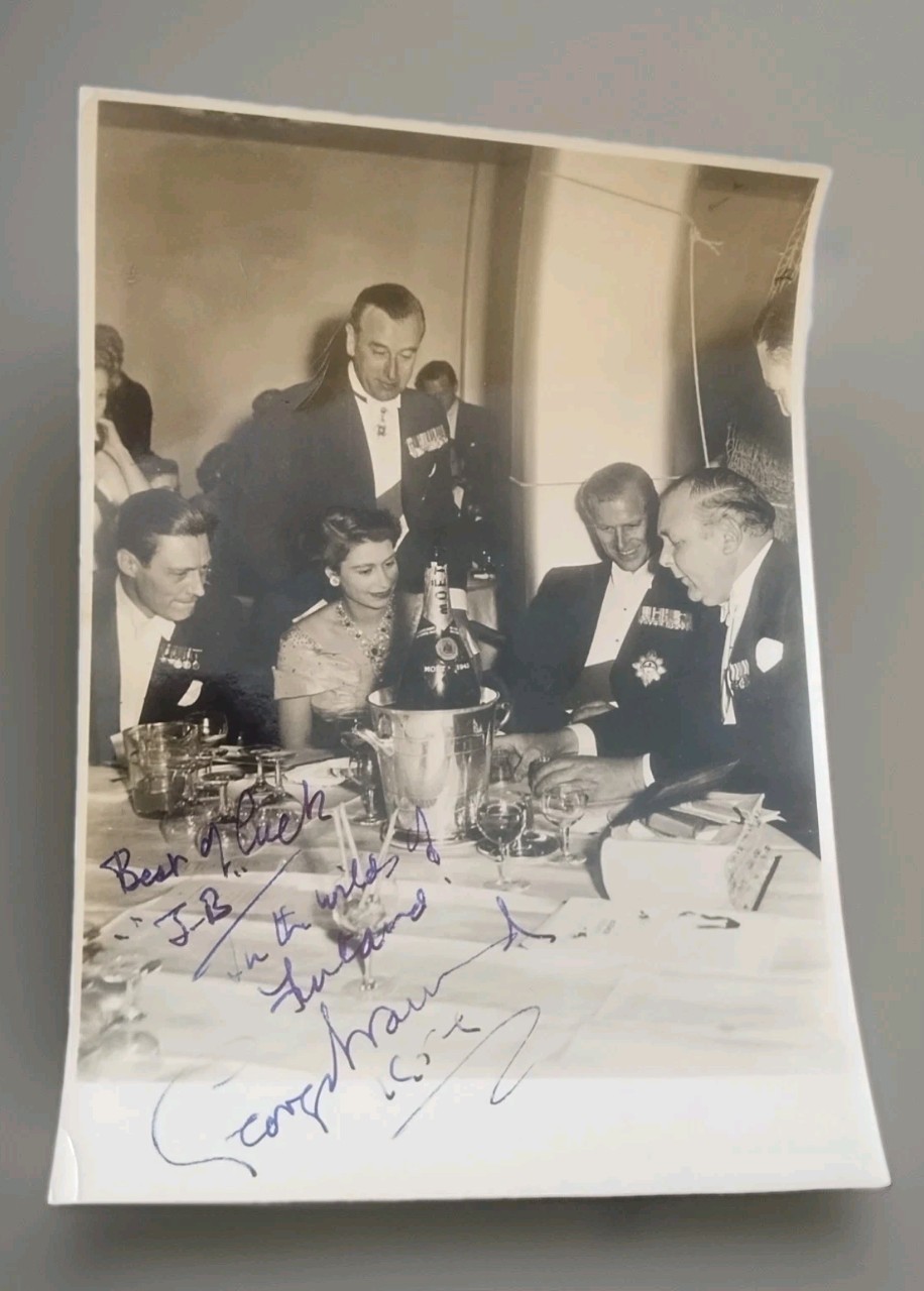 ​VTG 1954 Queen Elizabeth II Prince Philip Lord Mountbatten Signed Photo 6 x 4.5