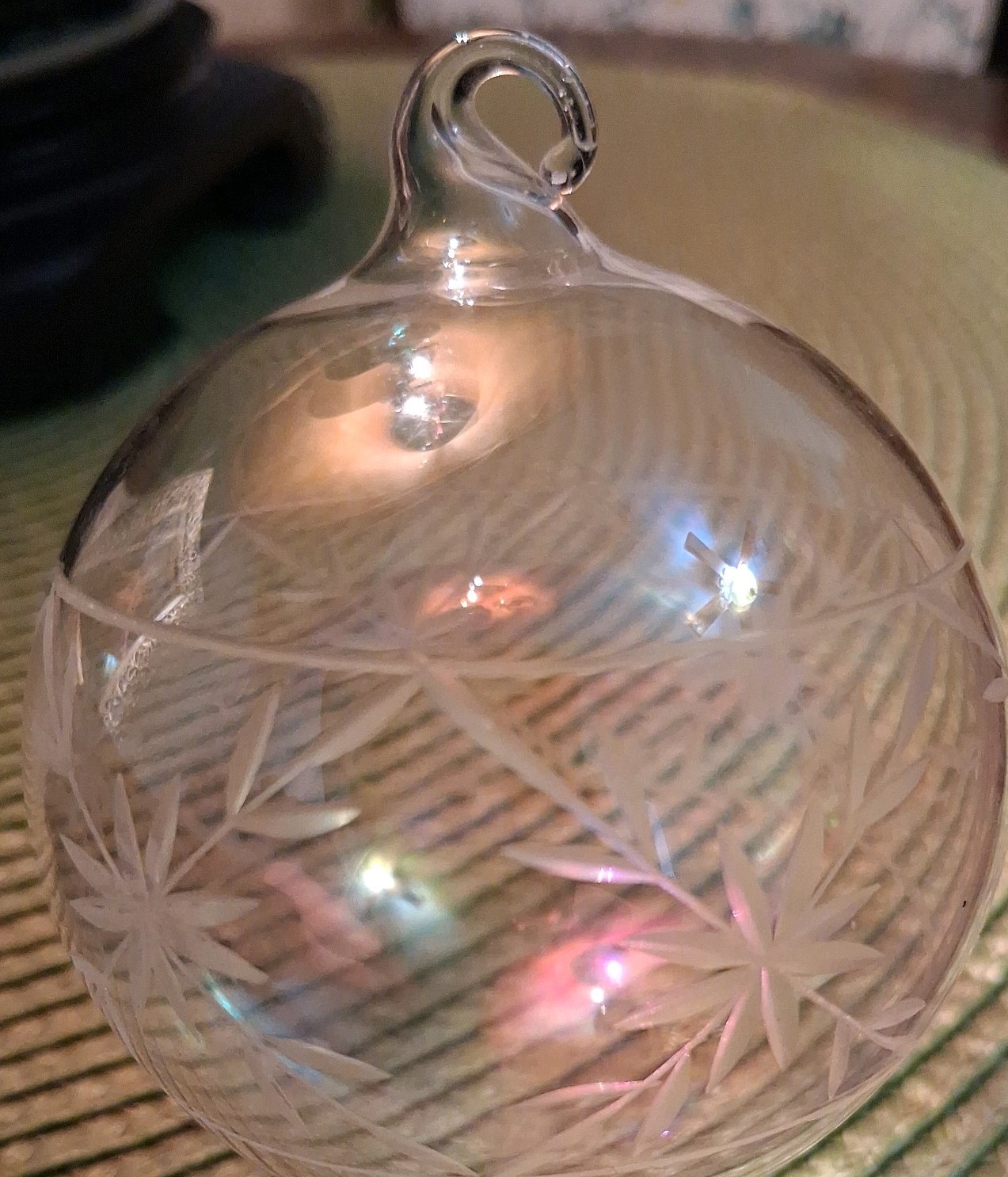 9 Vtg Clear Hand blown etched Glass 2\