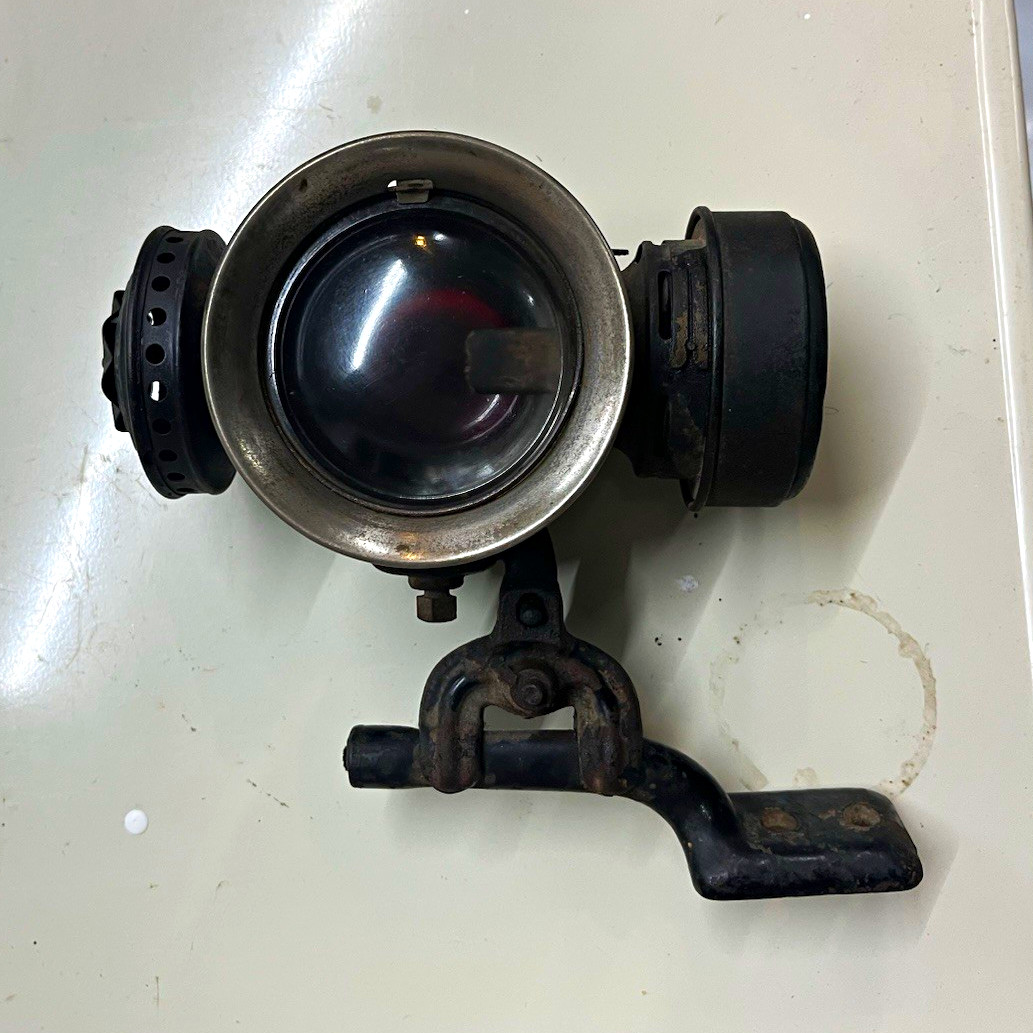 Dietz ereurka Vintage Marker Lantern Lamp w/ Glass Lens and Mounting Bracket