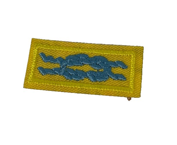 Vintage BSA Cubmaster Award Square Knot Blue on Yellow Discontinued Never sewn 