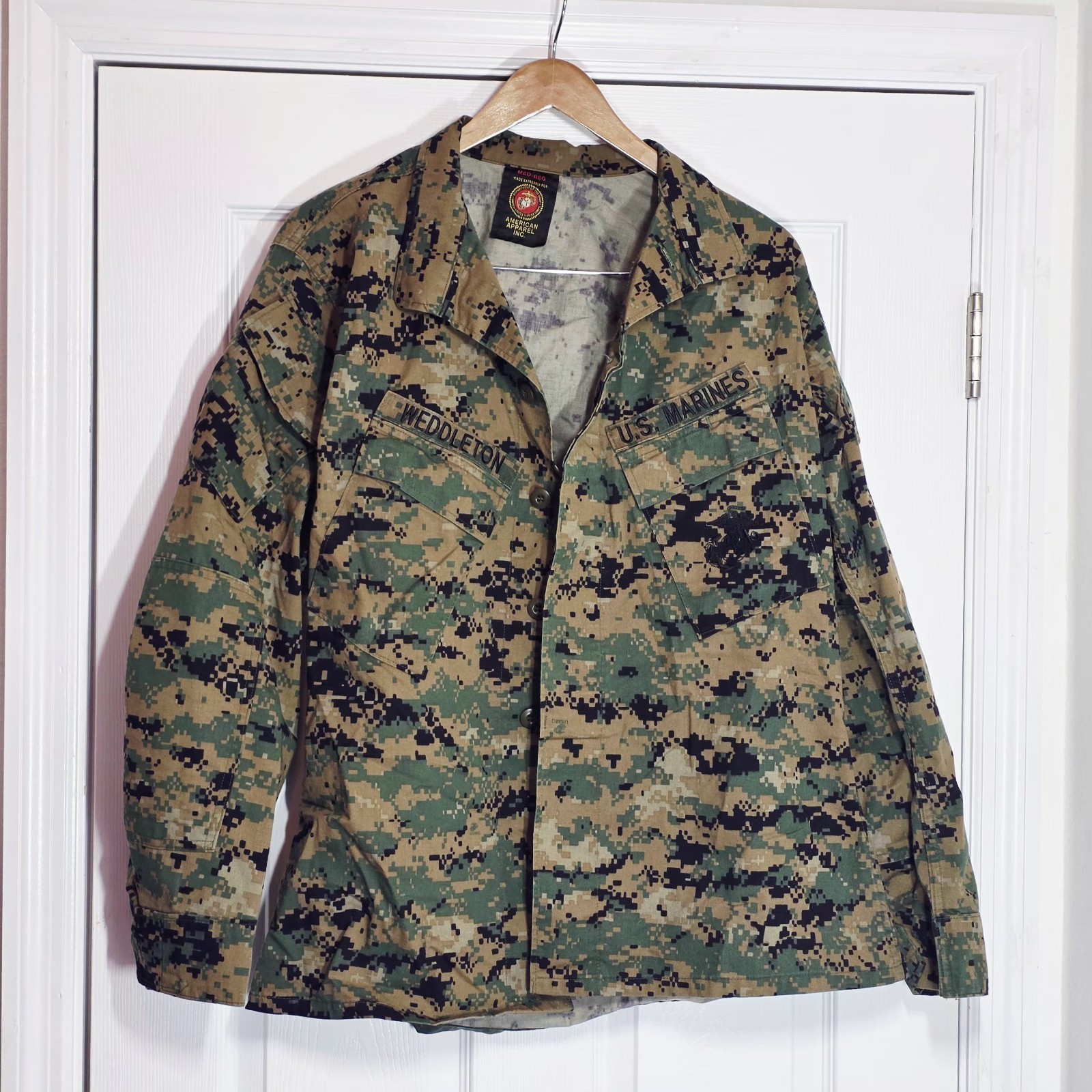 American Apparel Inc. Men\'s Sz Med Reg US Marines Digital Camo Button Up Jacket