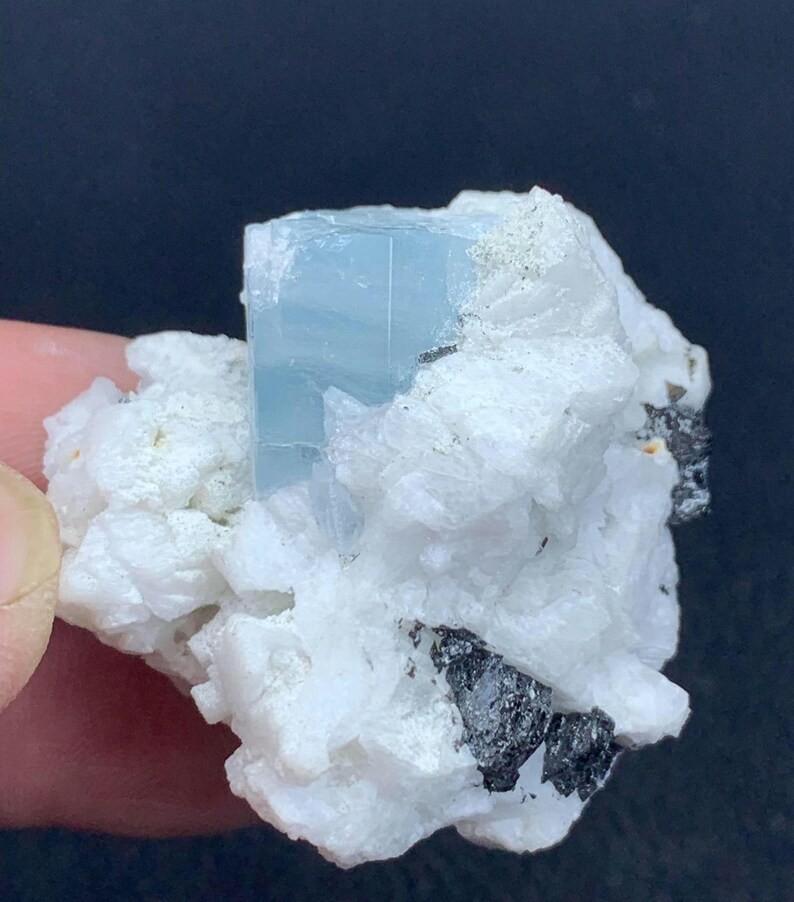 Aquamarine crystal Specimen, March Birthstone 278 Carat