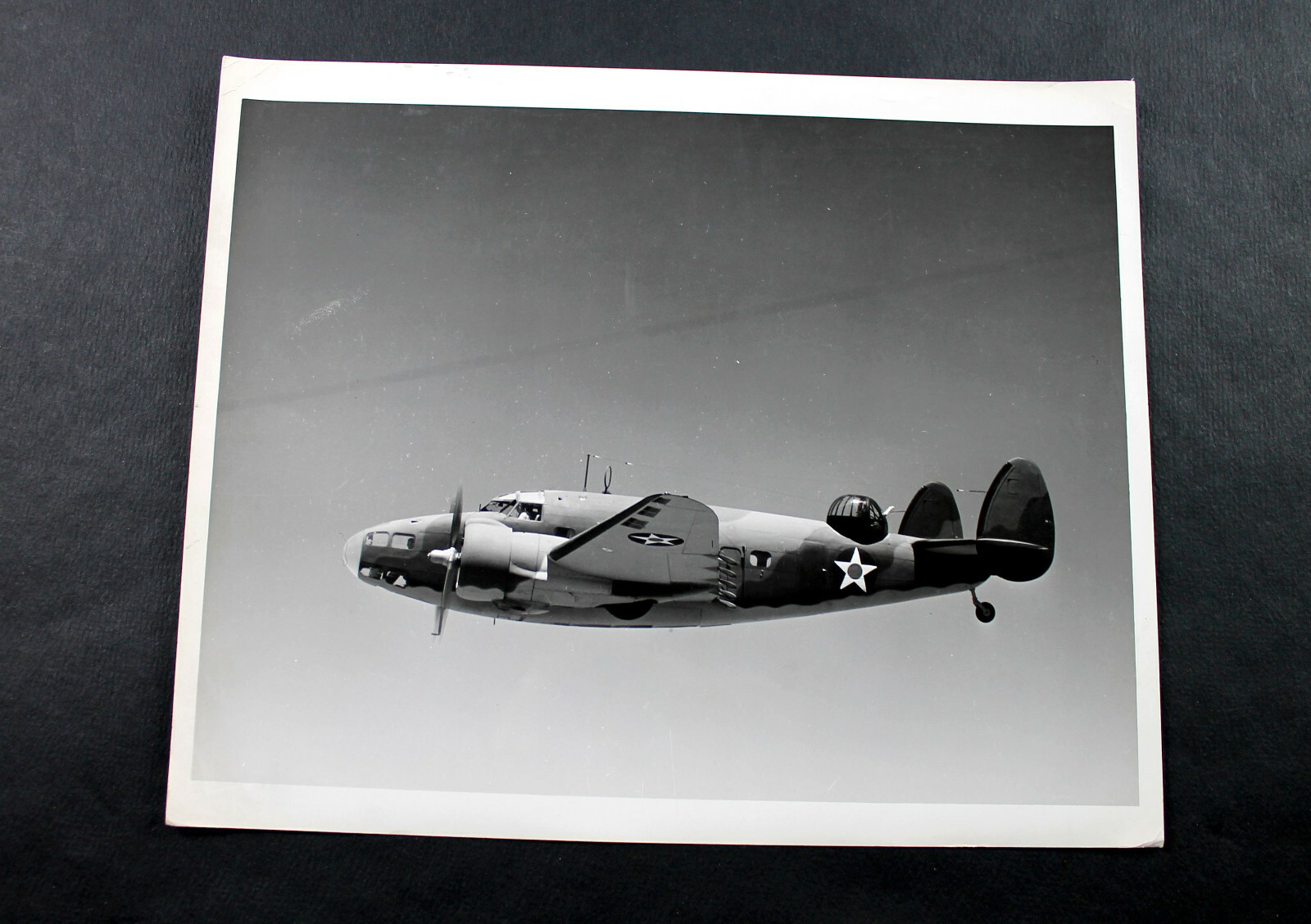 HUDSON BOMBERS CONVERTED SPEEDY LOCKHEED AIRCARFT AIRPLANE PHOTO + DESCRIPTION 21x26