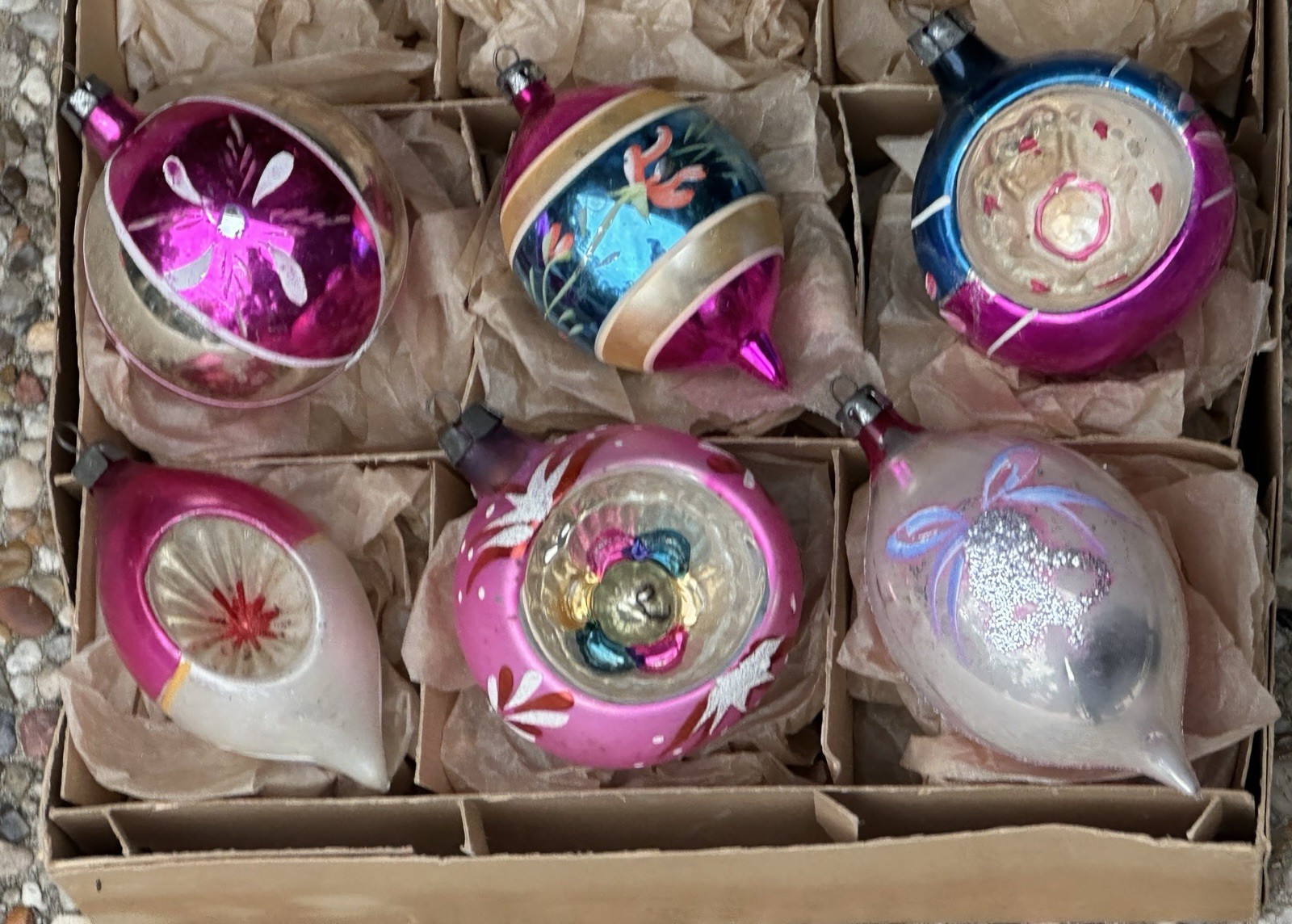 Vintage Fantasia Poland Stencil Bell Pink Indent Teardrop Floral Glass Ornaments