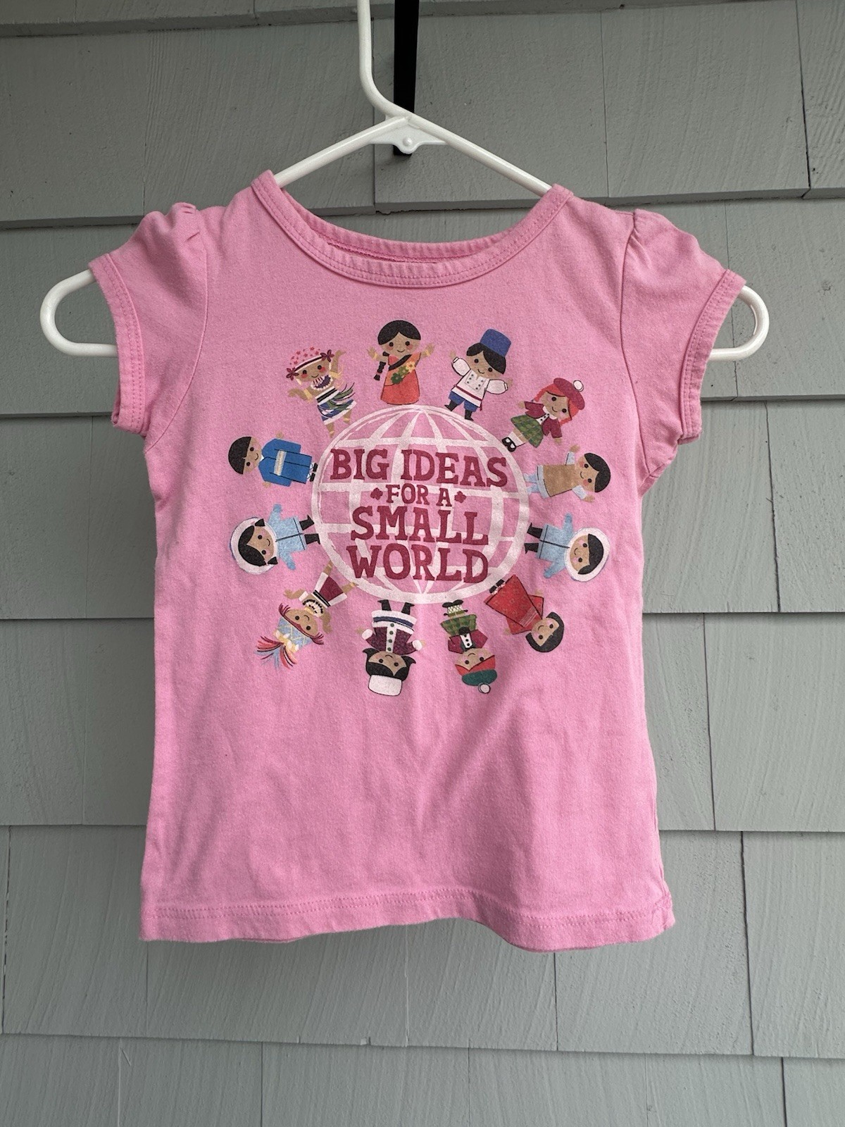 Disney Early 2000\'s Era It’s a Small World Pink T-Shirt Girls 4T XS Made in USA