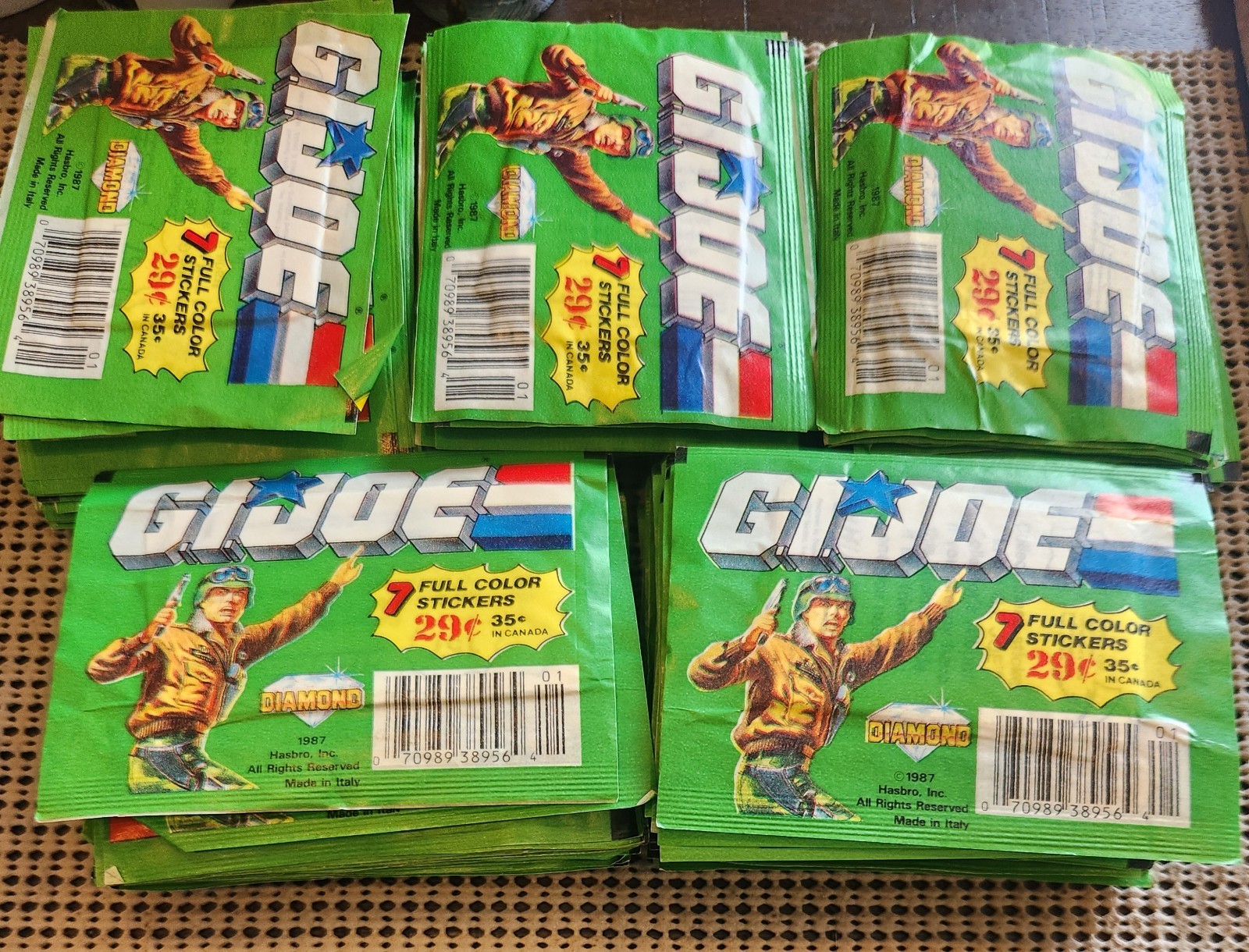 LOT OF 100 PACKS: 1987 GI JOE STICKERS (UNOPENED/SEALED) DIAMOND PANINI 
