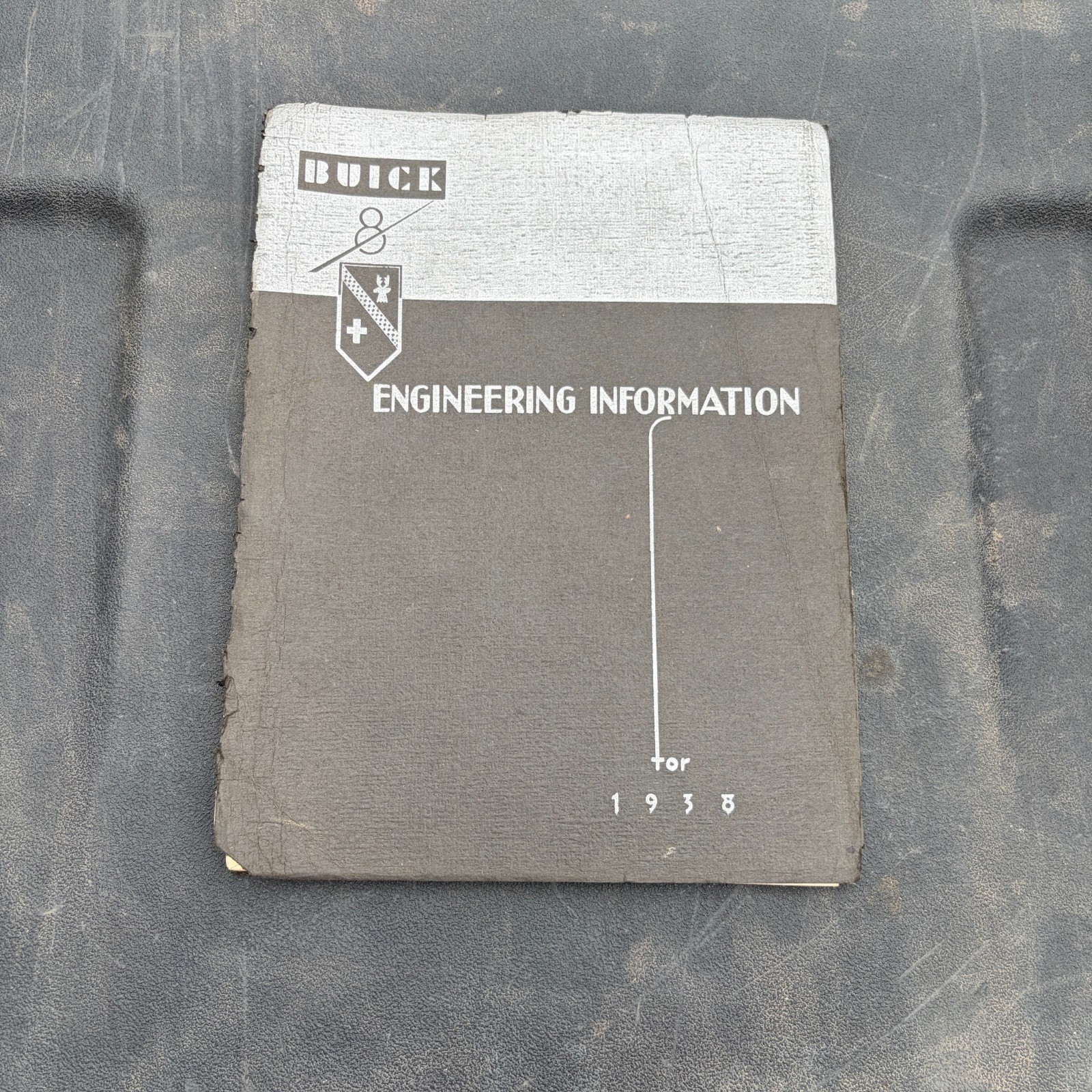 Original 1938 Buick Engineering Features Dealer Technical Data Manual Book