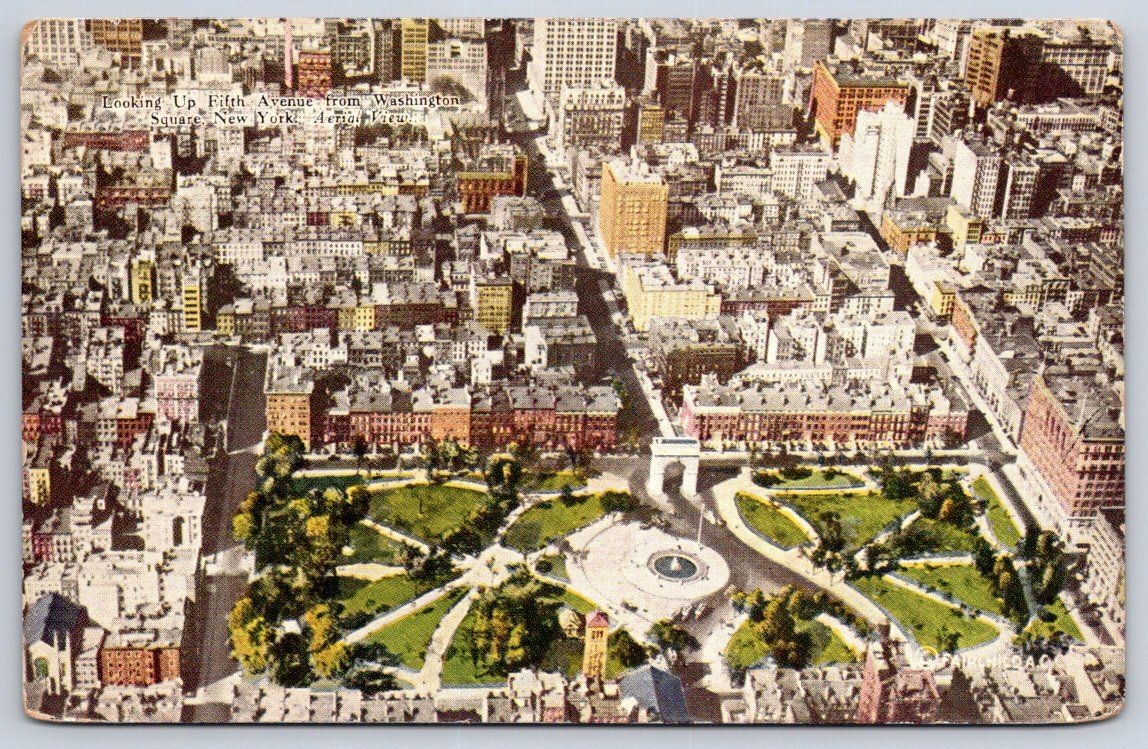 Vintage NEW YORK Postcard NEW YORK City Washington Square 1930s