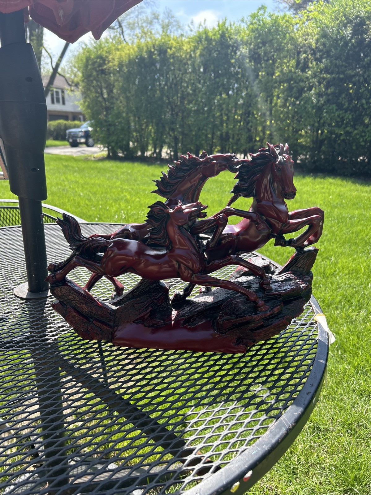 Large Mandarin Red Resin 3 Stallions Galloping Horses Chinese Figurine Sculpture