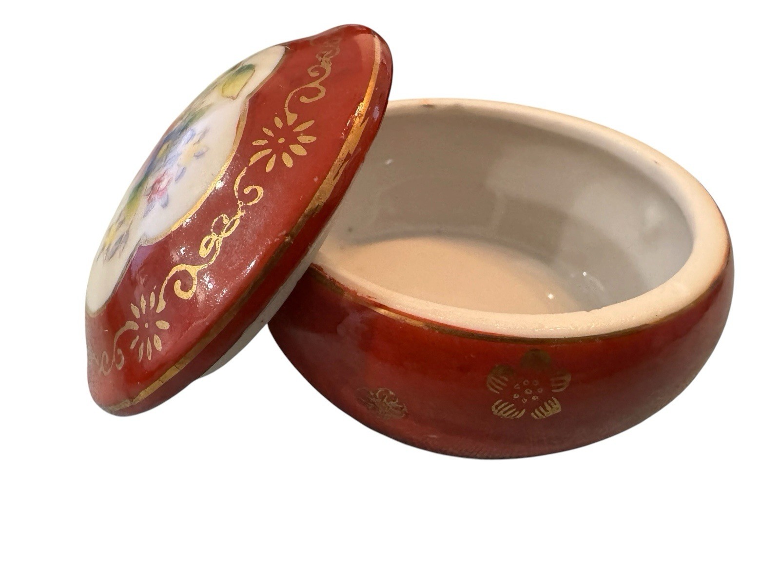 Vintage Made in Occupied Japan Porcelain Trinket Box Red Gold Courting Couple