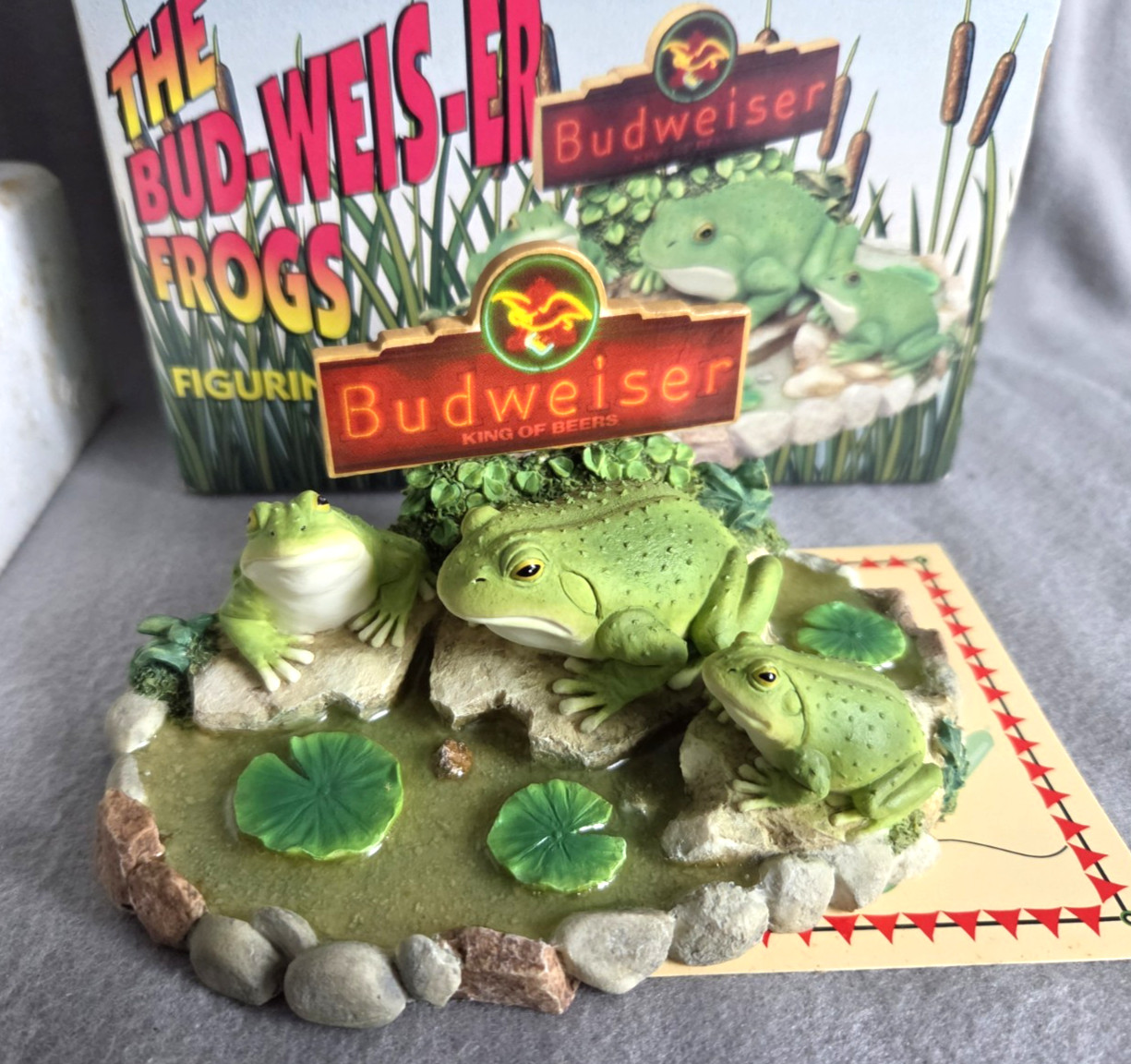 NEW NIB VTG 1995 FROGS BUDWEISER CHARACTER FIGURINE LIMITED EDITION