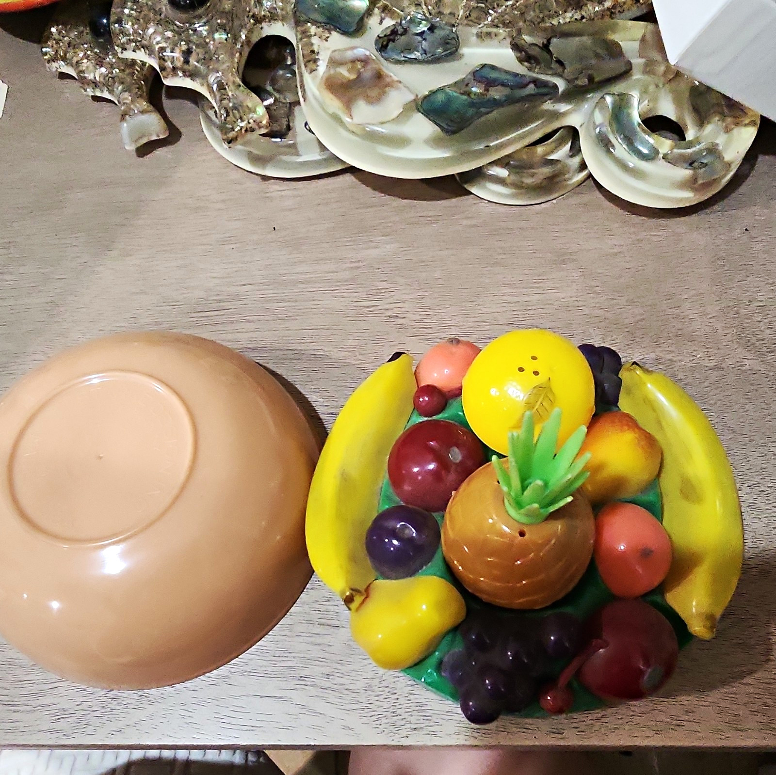 vintage mid-century kitsch plastic fruit bowl set designed by M. Gaby for Stark