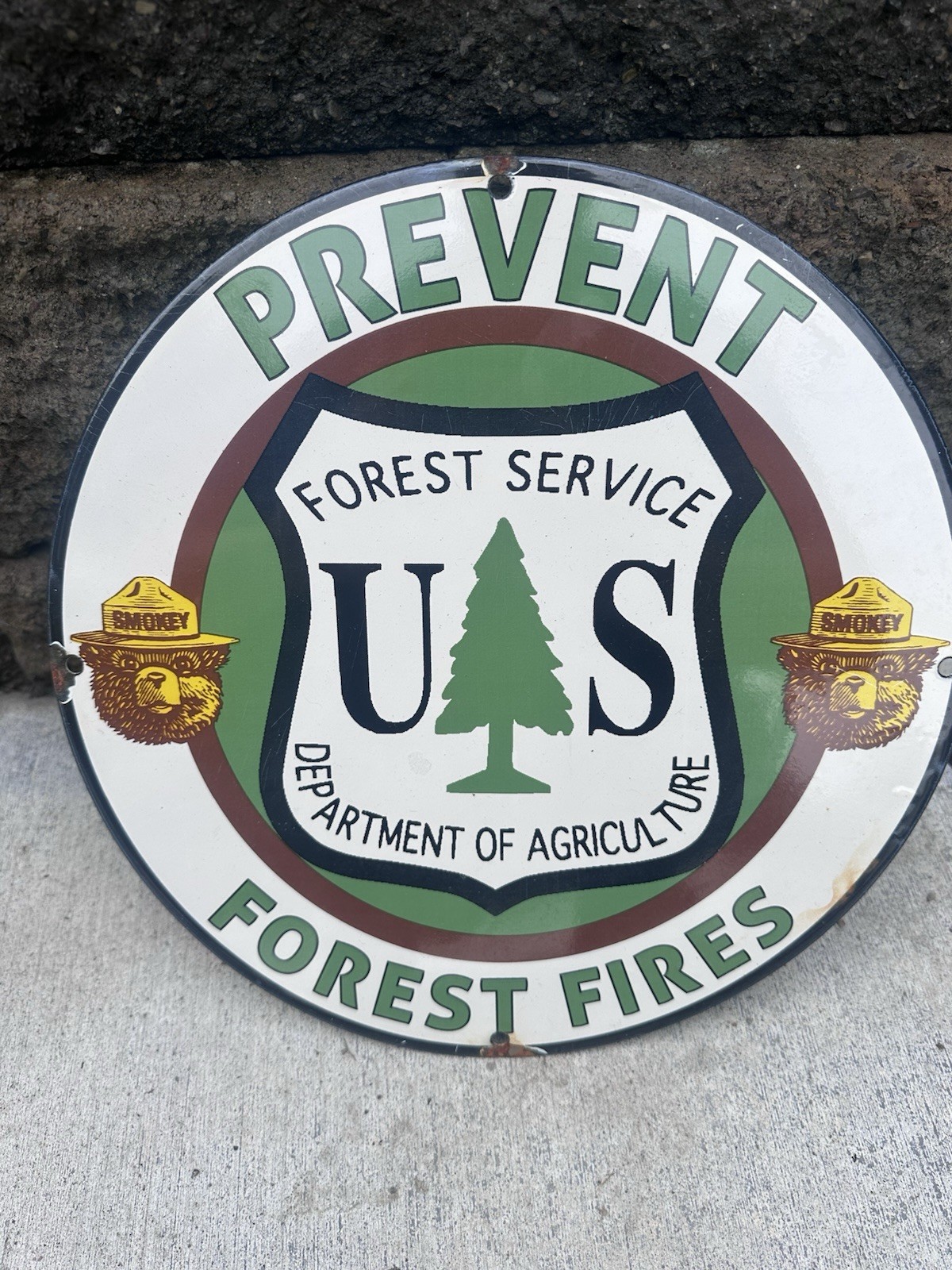VINTAGE SMOKEY THE BEAR FOREST FIRE PREVENTION PORCELAIN METAL GAS OIL SIGN