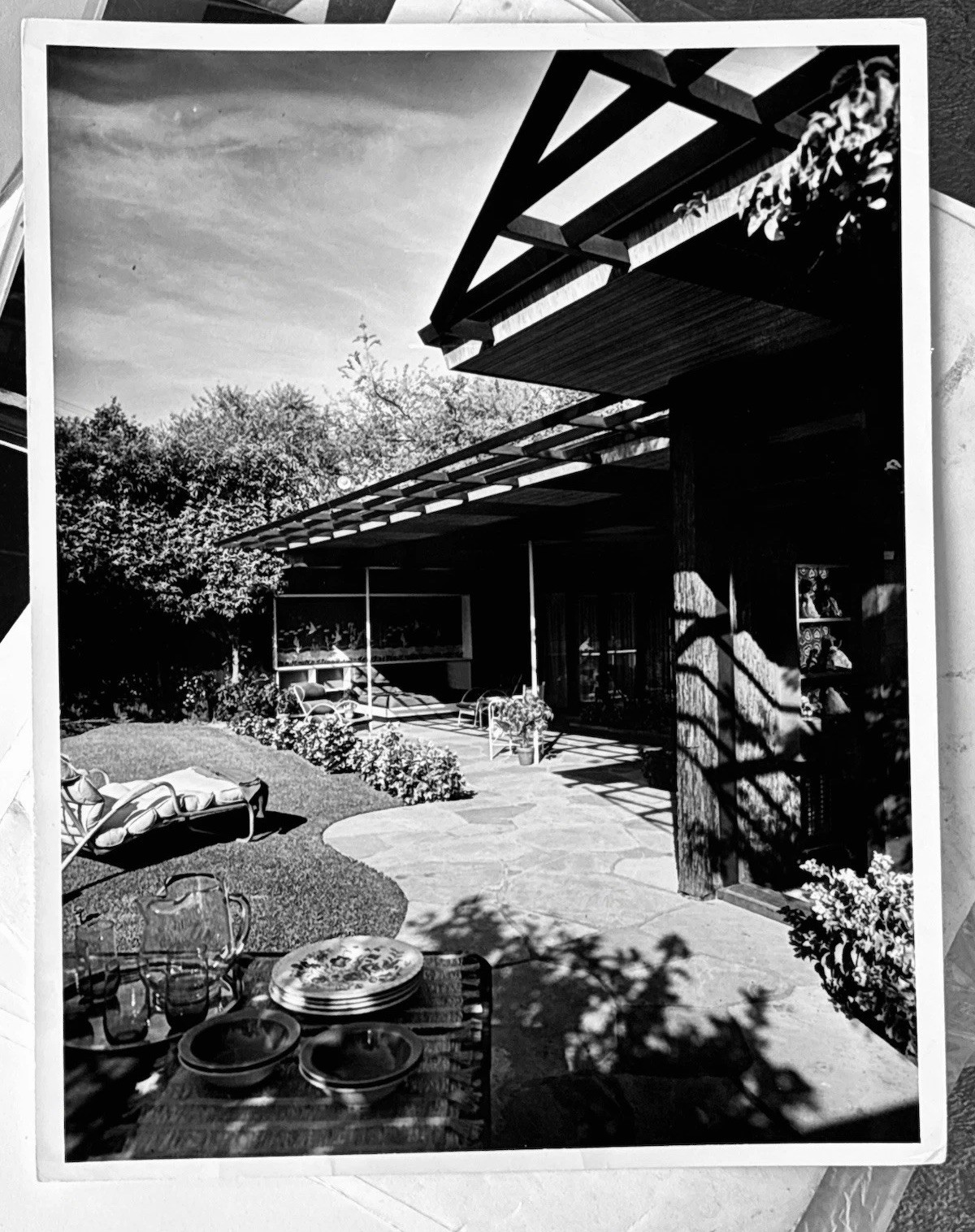 (12) Julius Shulman Vintage Photographs 1948 MCM Architecture Getty Archive 314