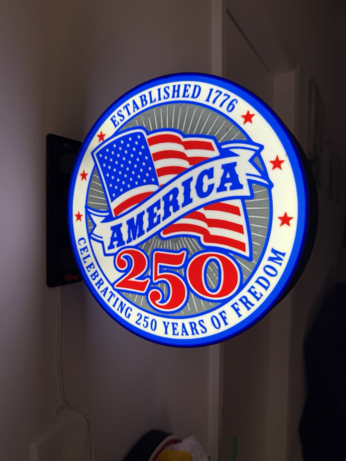 America 250 Round LED Wall Light Sign Lamp, Blue/White/Red Plastic, 12V
